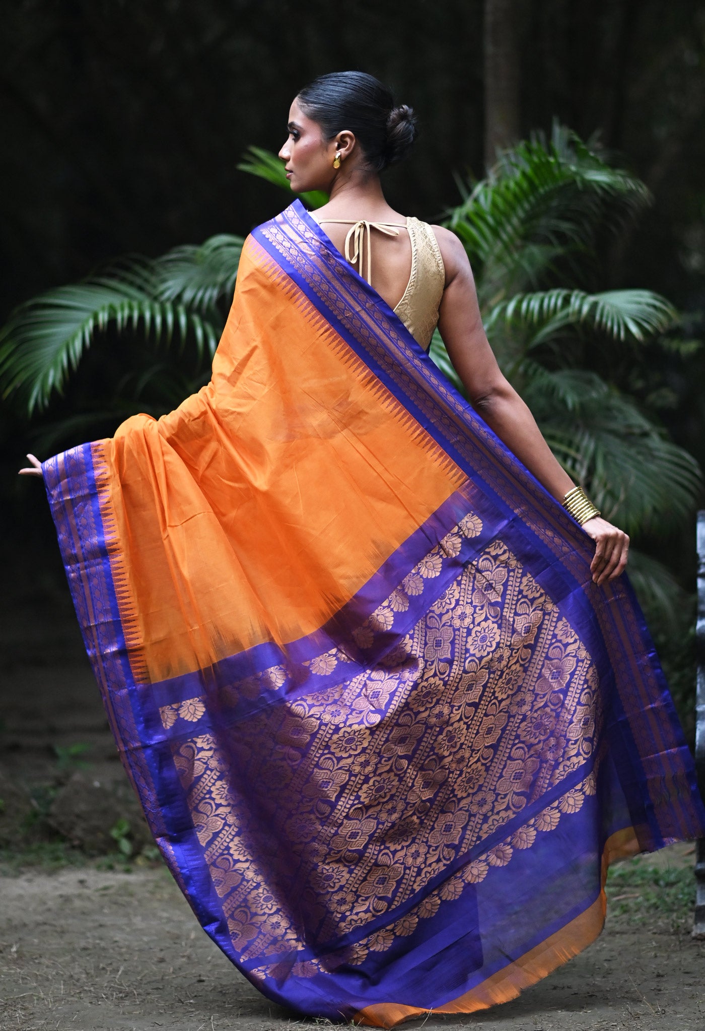 Orange-Dark Blue Pure Handloom Gadwal Cotton Saree-UNM80498