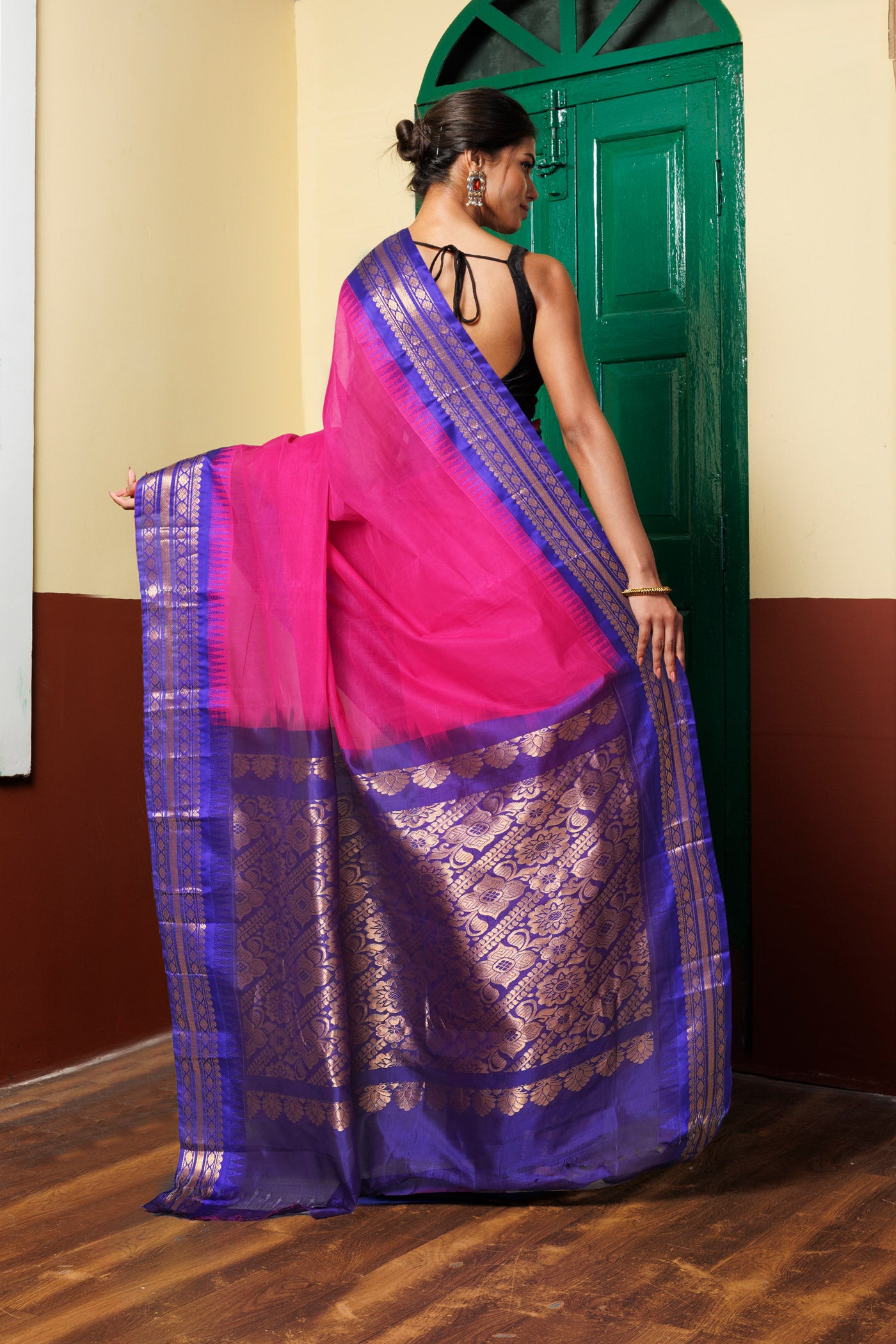 Pink-Dark Blue Pure Handloom Gadwal Cotton Saree-UNM80500