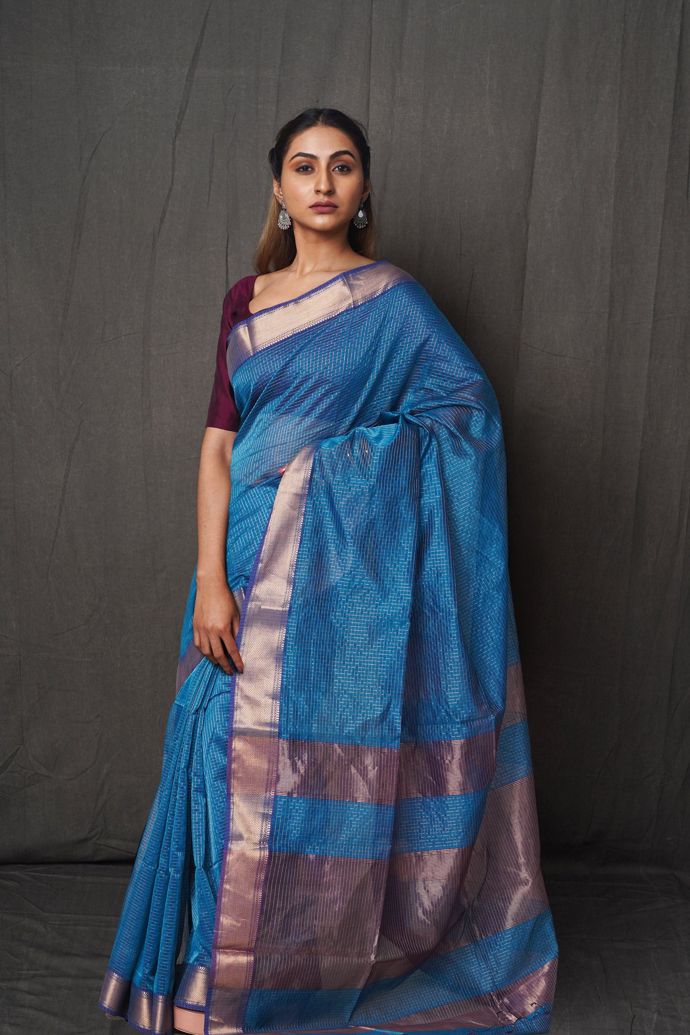 Peacock Blue Pure Handloom Maheshwari With Checks Weaving Sico Saree-UNM80523