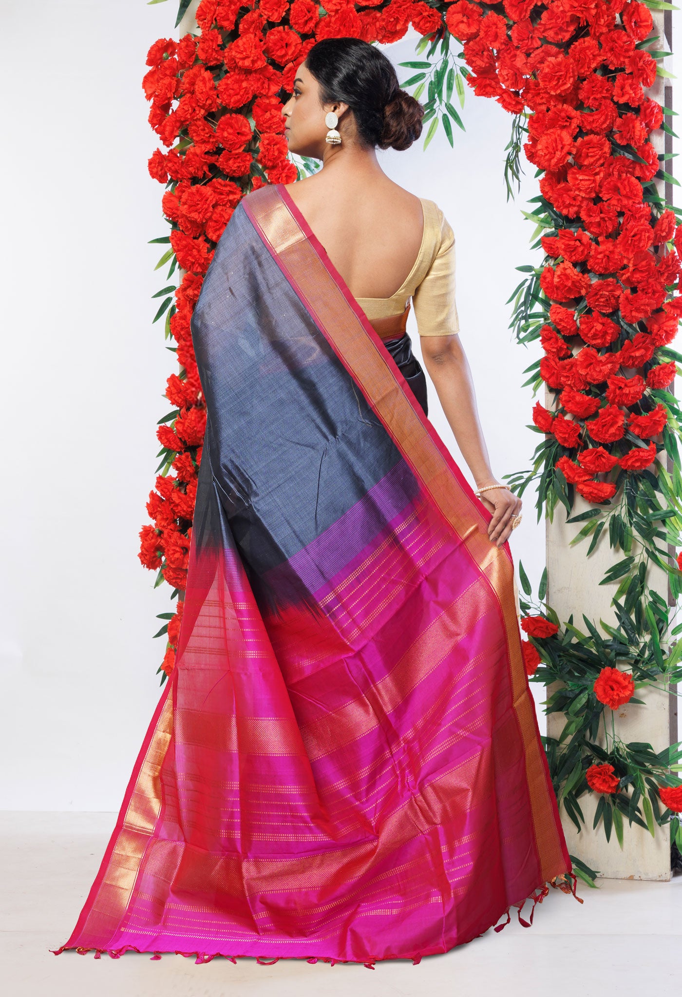 Grey-Pink Pure Handloom Assam Sico Saree-UNM80531