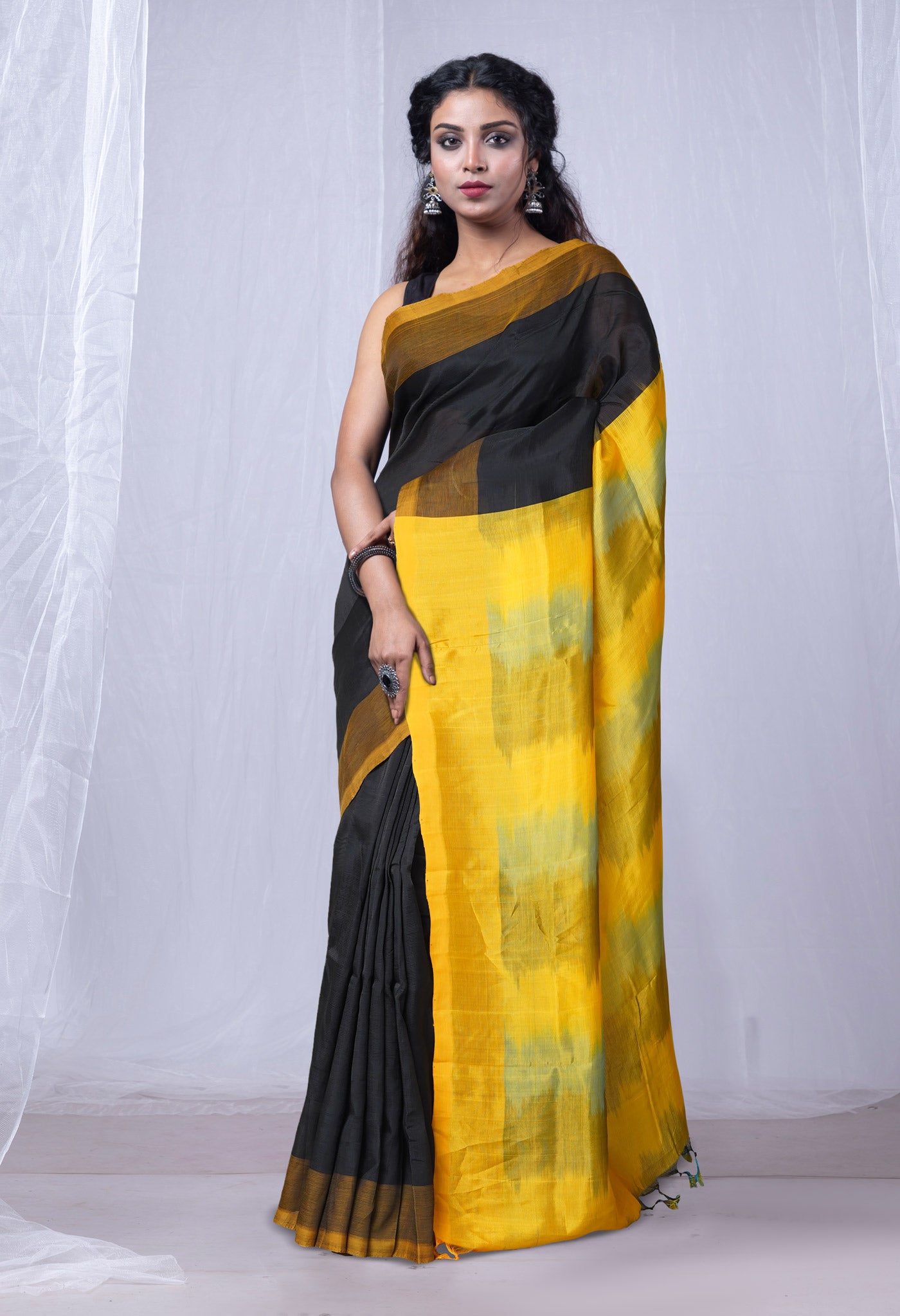 Black-Yellow Pure  Dyed Mangalgiri Soft Silk Saree-UNM80548