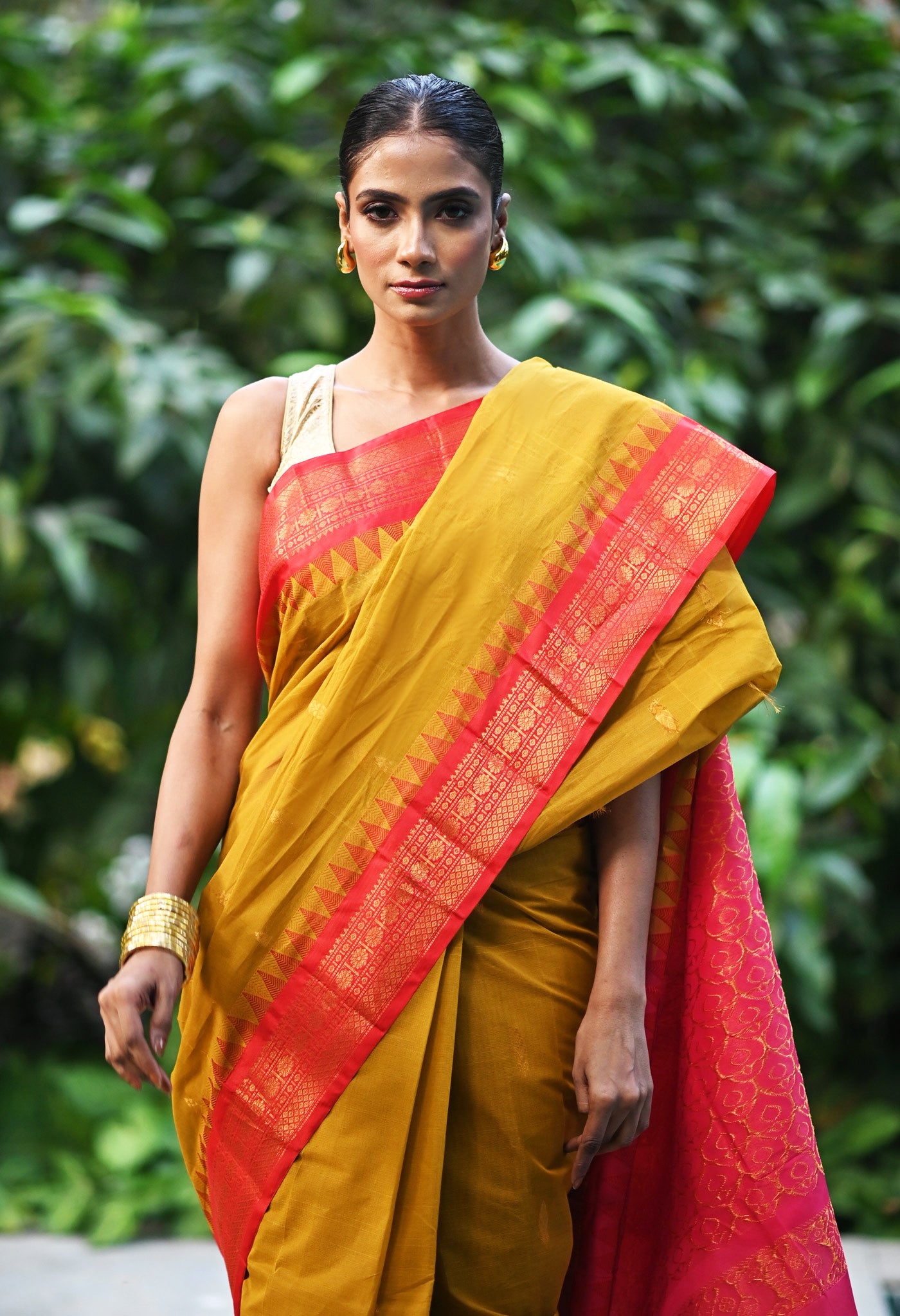 Rust Yellow-Red Pure Handloom Gadwal Cotton Saree-UNM80611