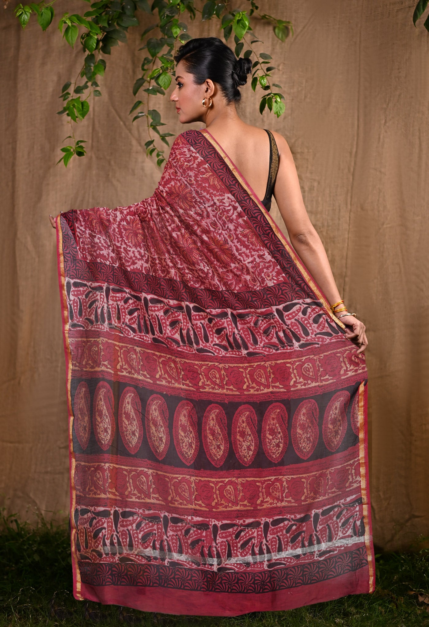 Red Pure Vanaspathi Block Printed Chanderi Sico Saree-UNM80642