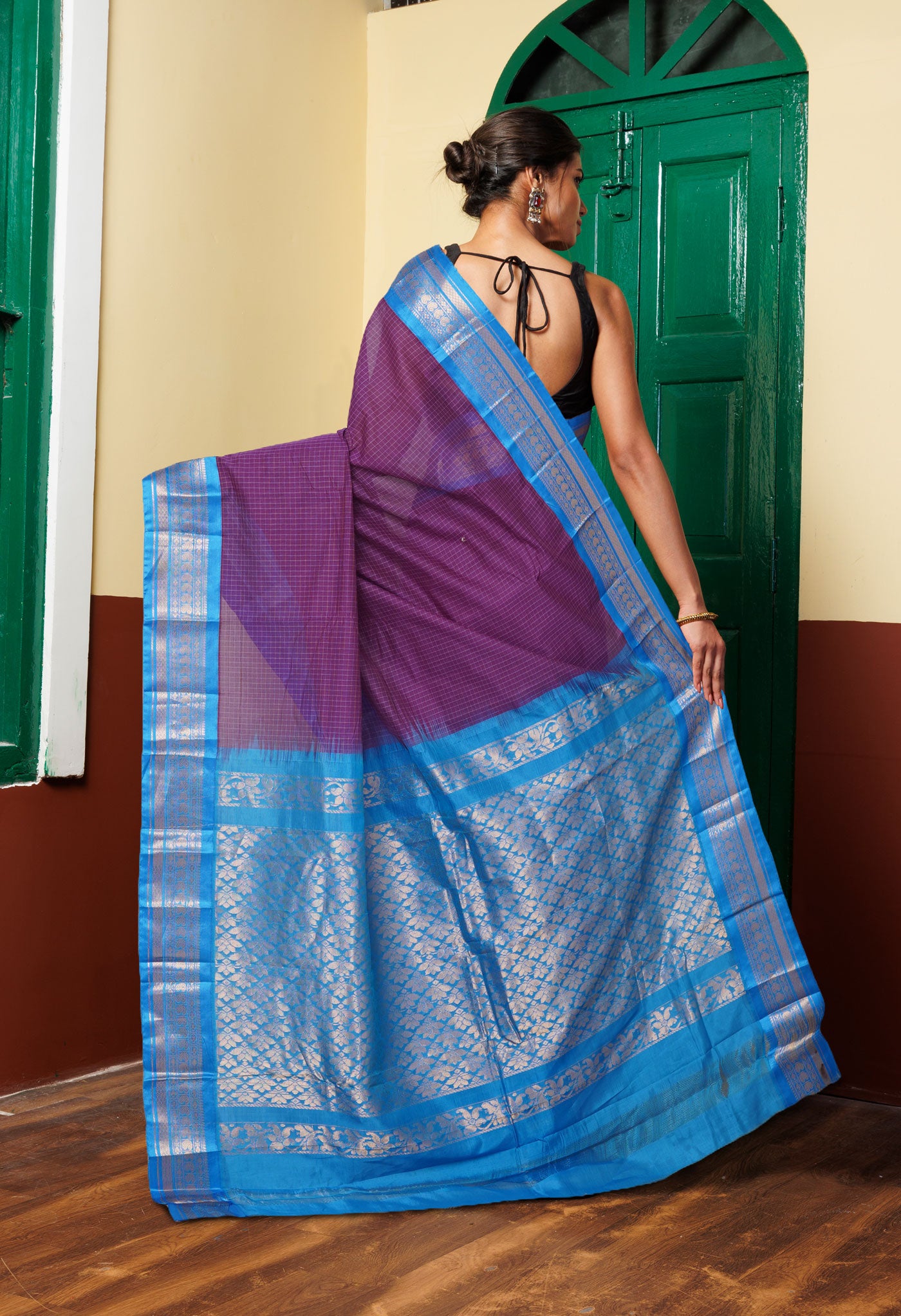 Violet-Blue Pure Handloom Gadwal With Check  Cotton Saree-UNM80663