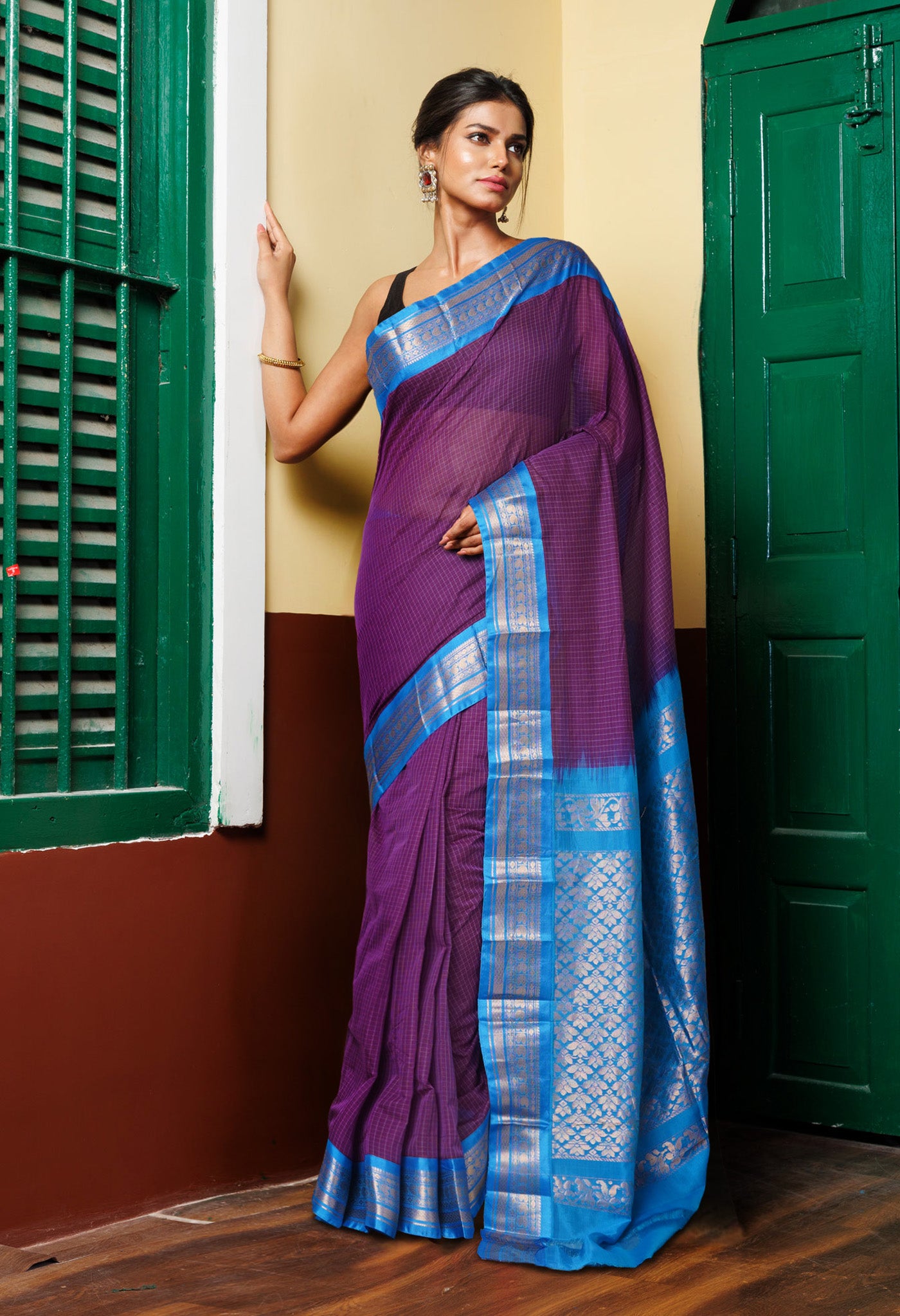 Violet-Blue Pure Handloom Gadwal With Check  Cotton Saree-UNM80663