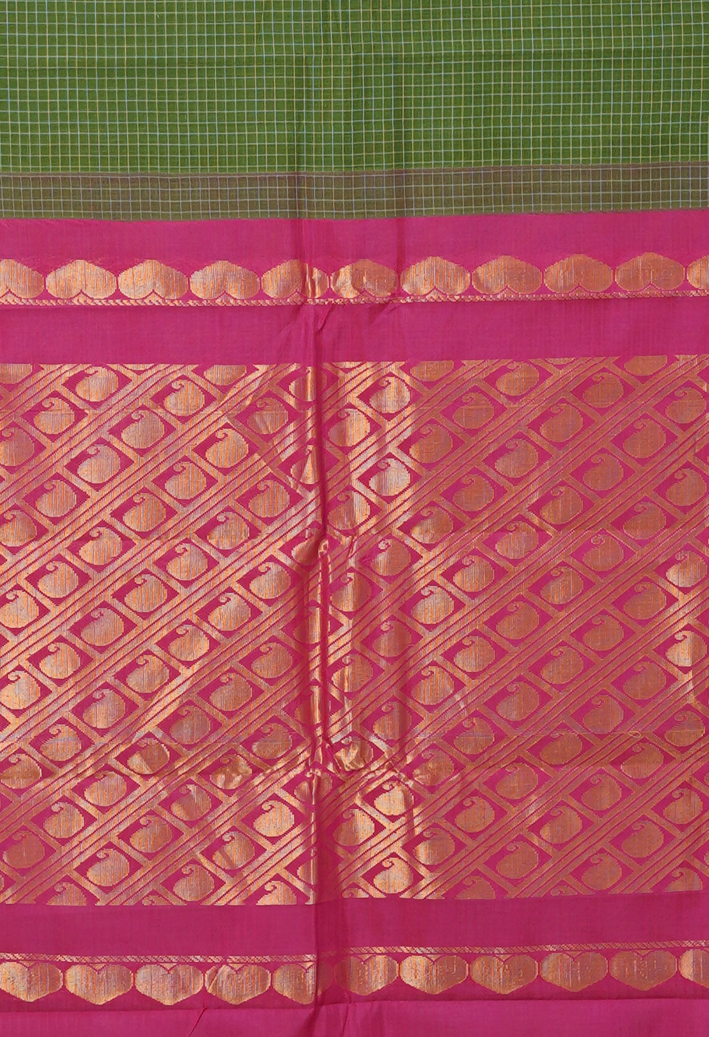 Green-Red PureHandloom Gadwal With Check  Cotton Saree-UNM80664