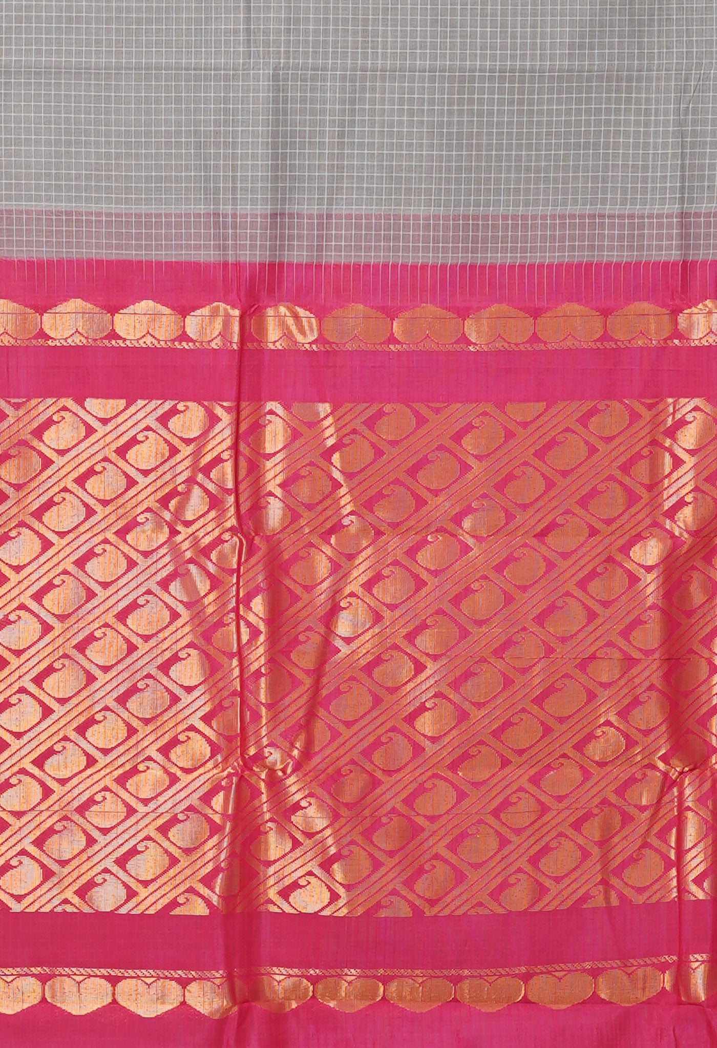 Grey-Red PureHandloom Checks Gadwal Cotton Saree-UNM80725