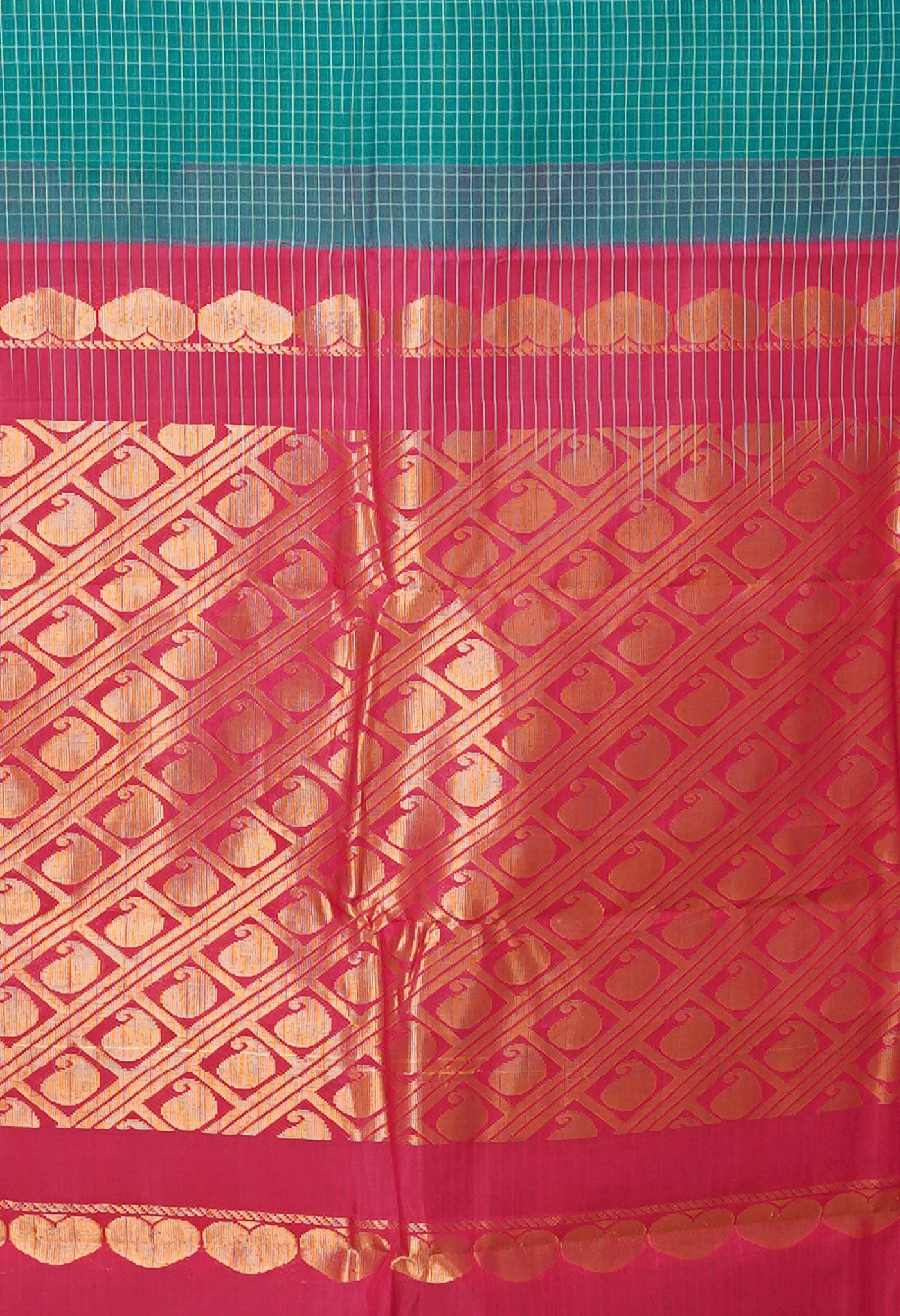 Green-Red Pure Handloom Checks Gadwal Cotton Saree-UNM80731