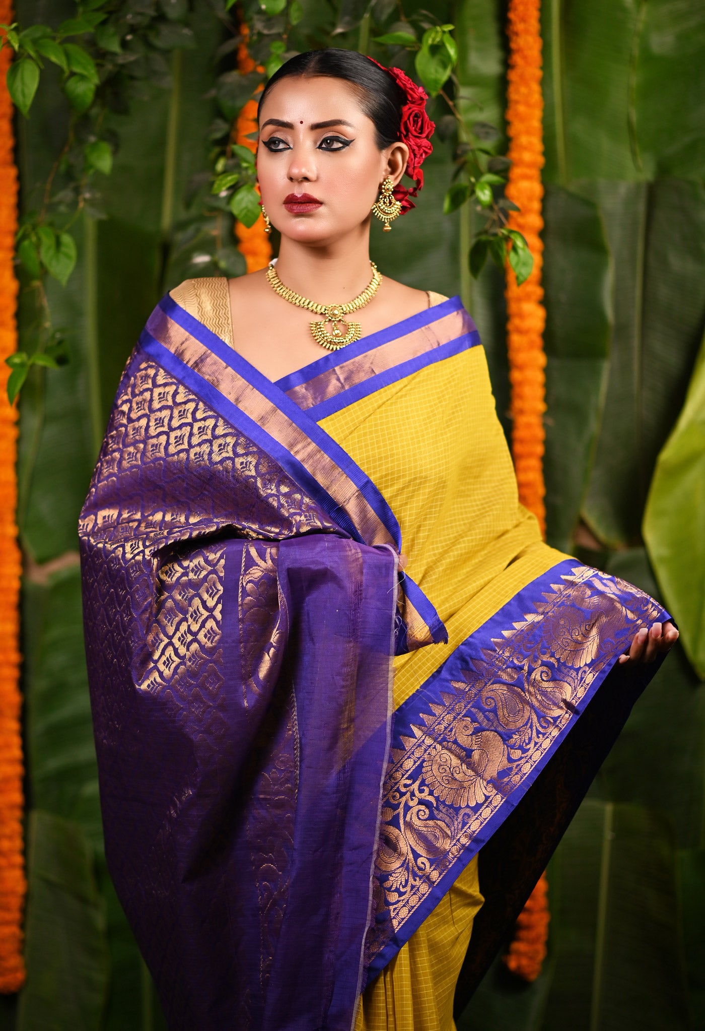 Lemon Yellow-Dark Blue PureHandloom Checks Gadwal Cotton Saree-UNM80739