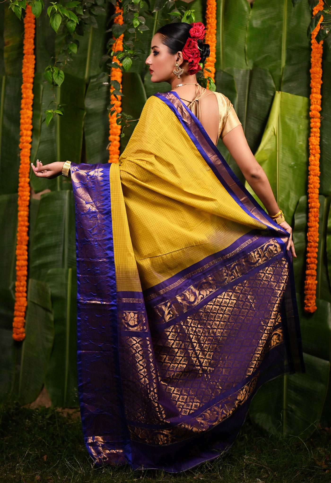 Lemon Yellow-Dark Blue PureHandloom Checks Gadwal Cotton Saree-UNM80739