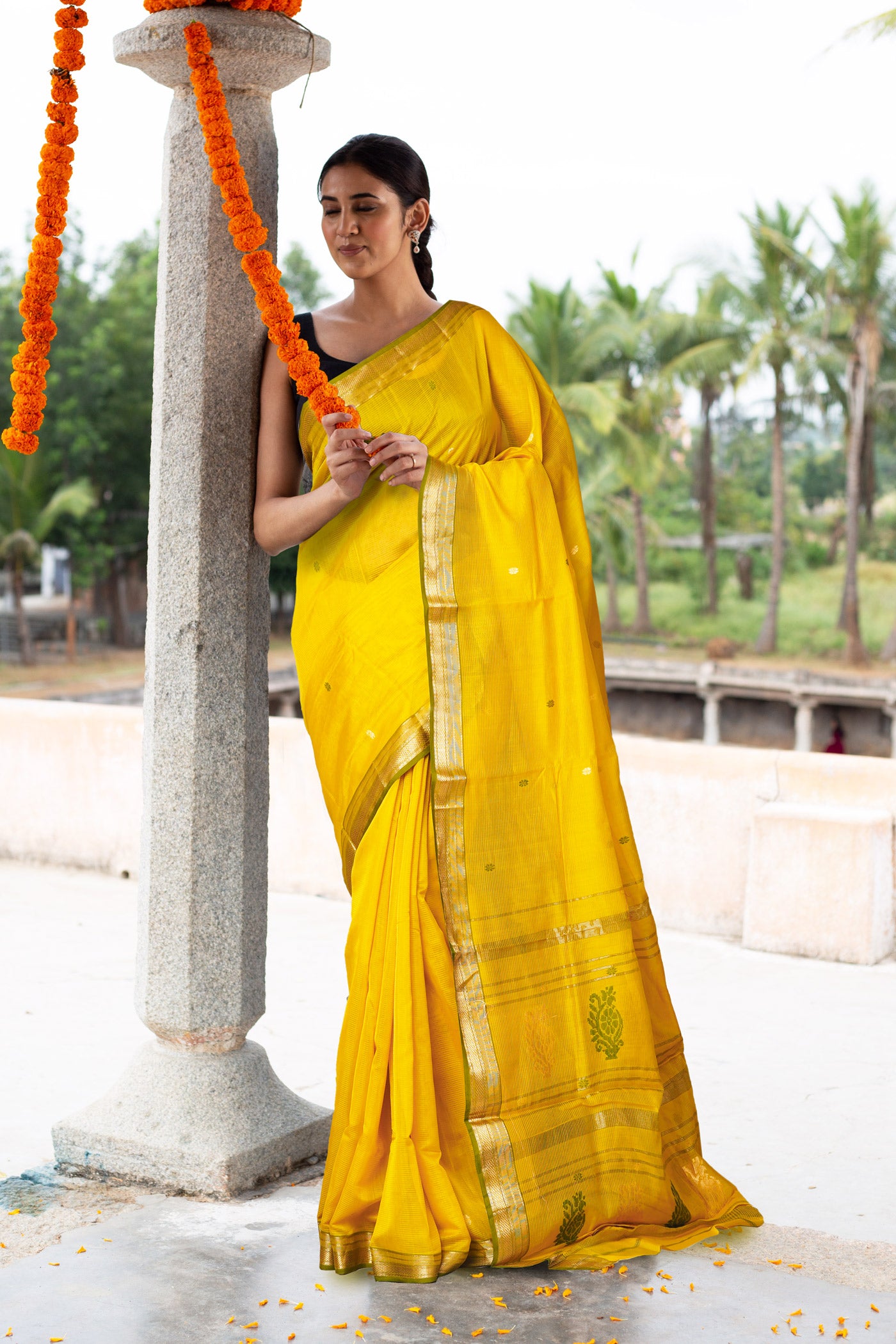 Yellow-Green Pure Handloom Maheshwari Sico Saree-UNM80908