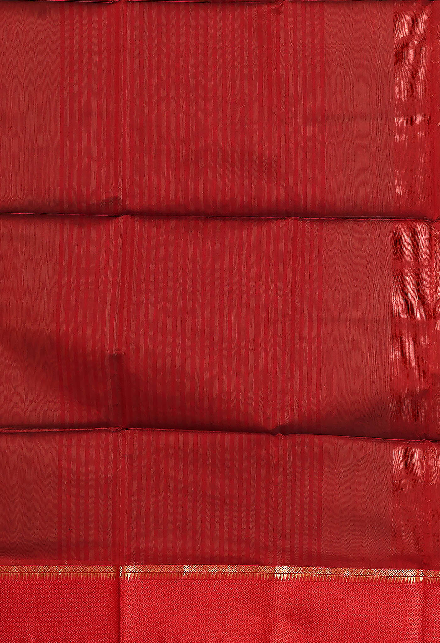 Grey-Red Pure Handloom Maheshwari Sico Saree-UNM80914