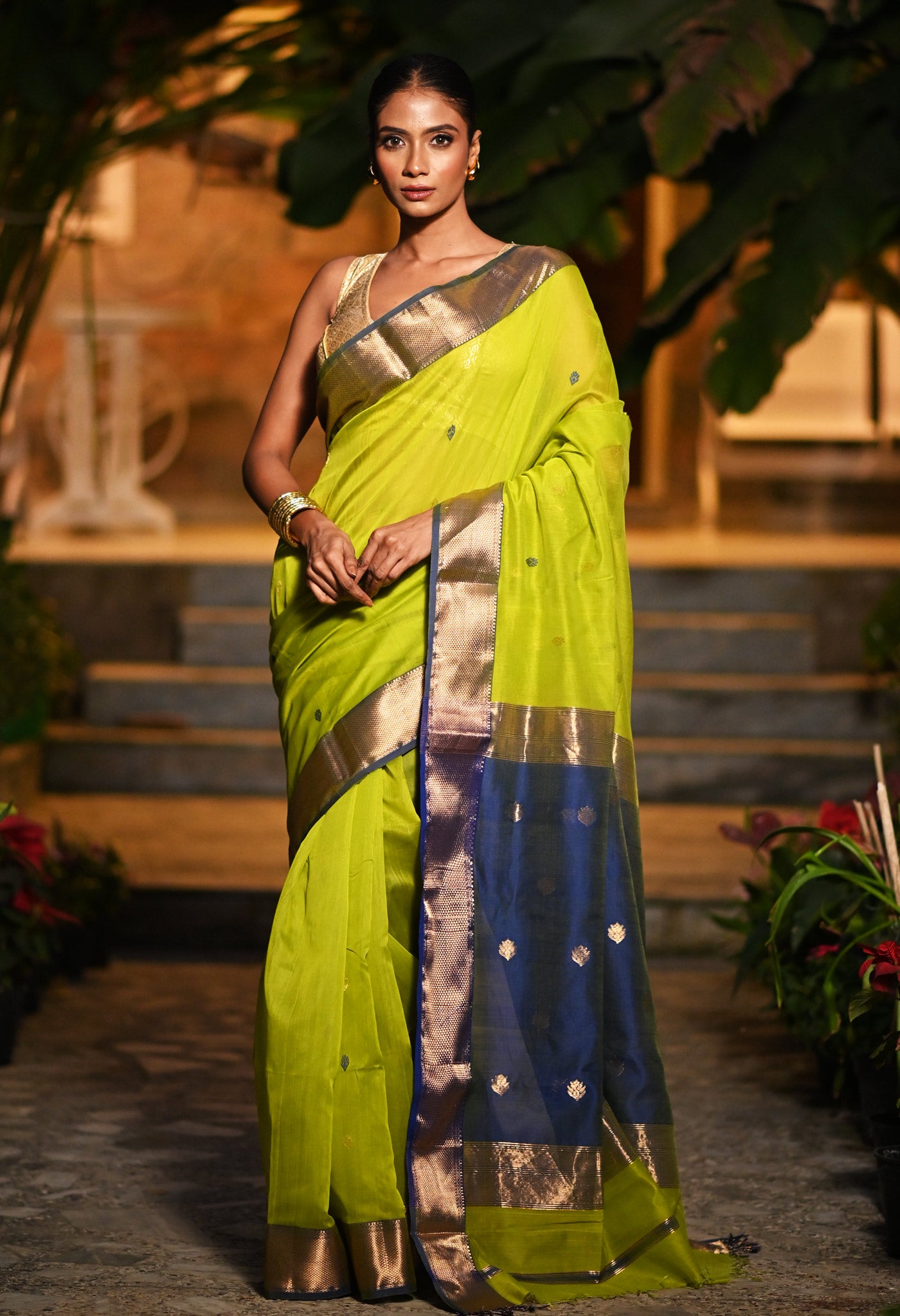 Green-Blue Pure Handloom Maheshwari Sico Saree-UNM80923