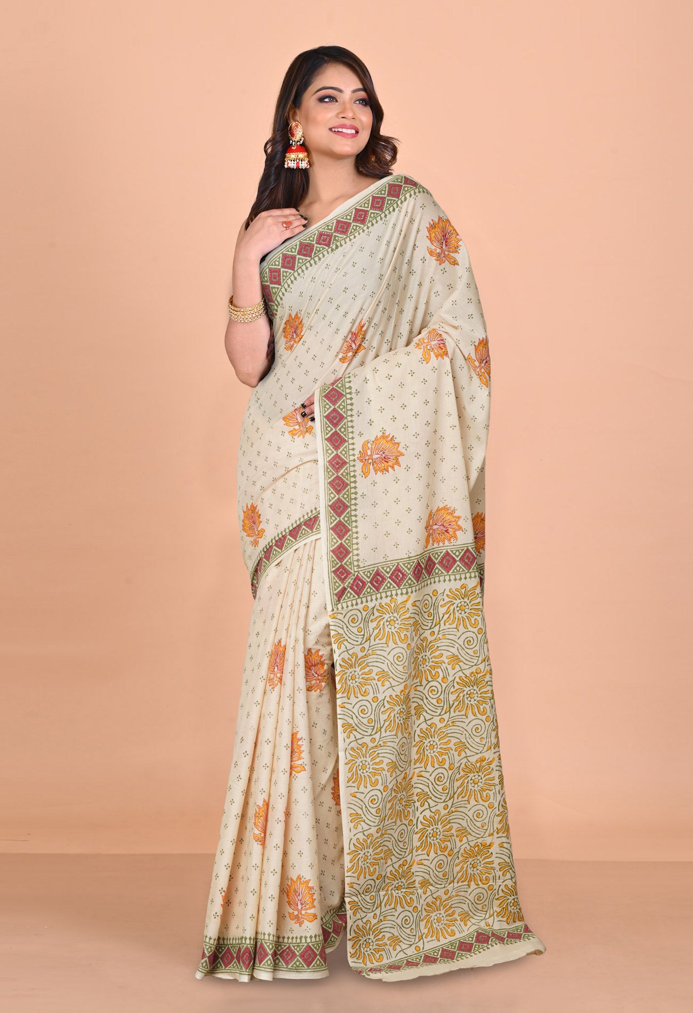 Ivory Pure Pichwai Printed Soft Cotton Saree-UNM80988