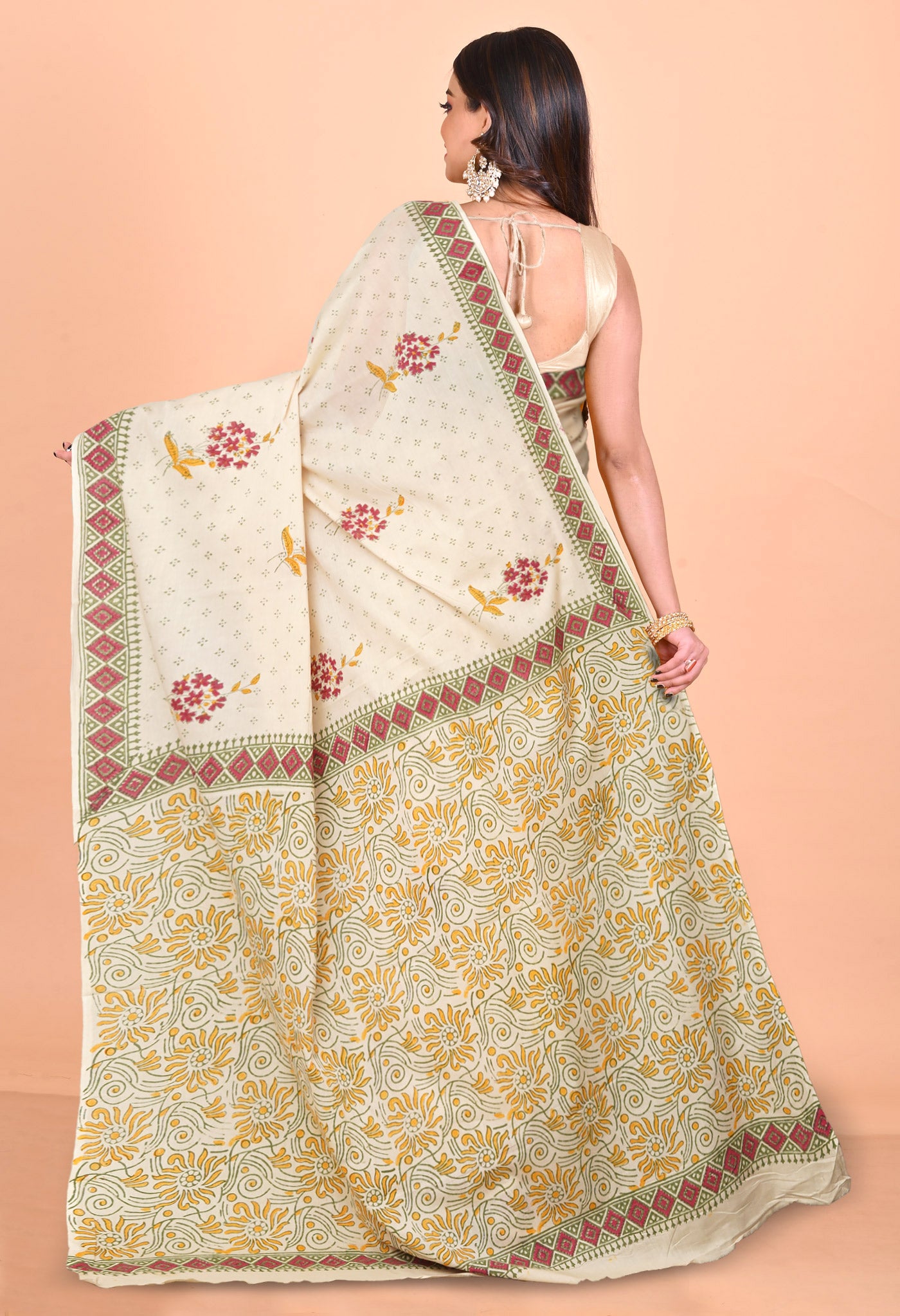 Ivory Pure Pichwai Printed Soft Cotton Saree-UNM80991