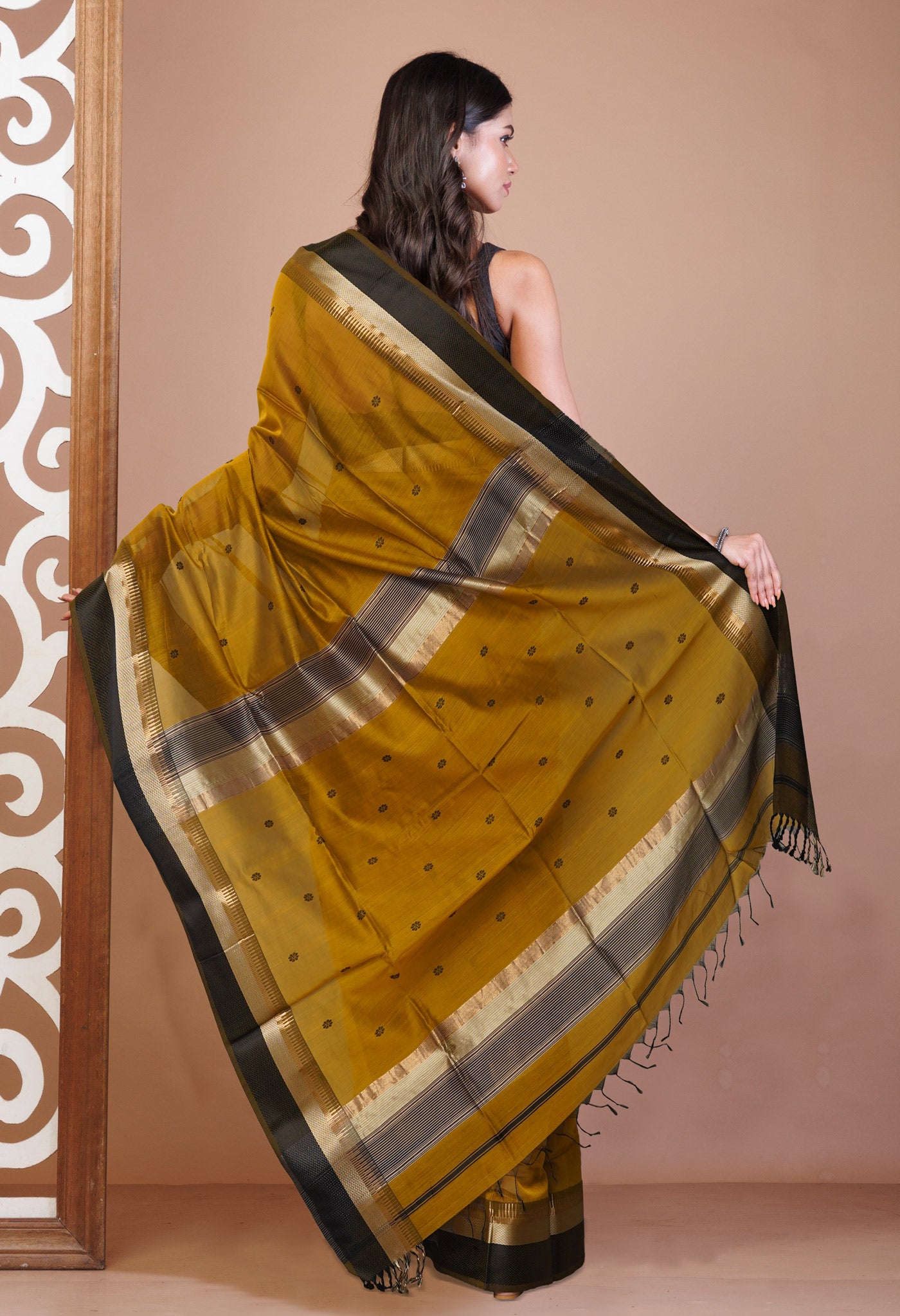 Yellow Pure Handloom Maheshwari Sico Saree-UNM81033