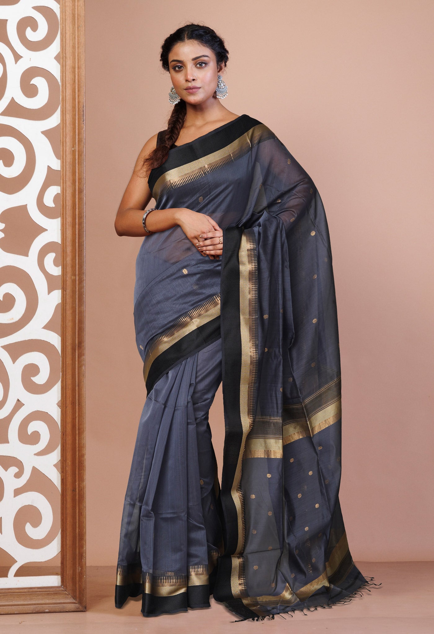 Grey Pure Handloom Maheshwari Sico Saree-UNM81034