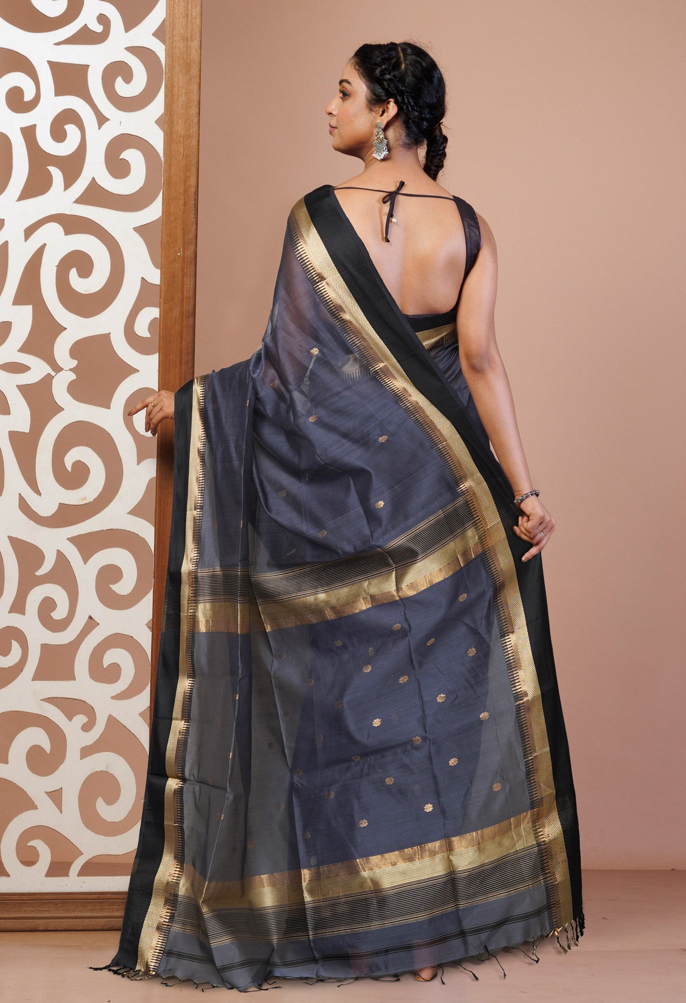 Grey Pure Handloom Maheshwari Sico Saree-UNM81034