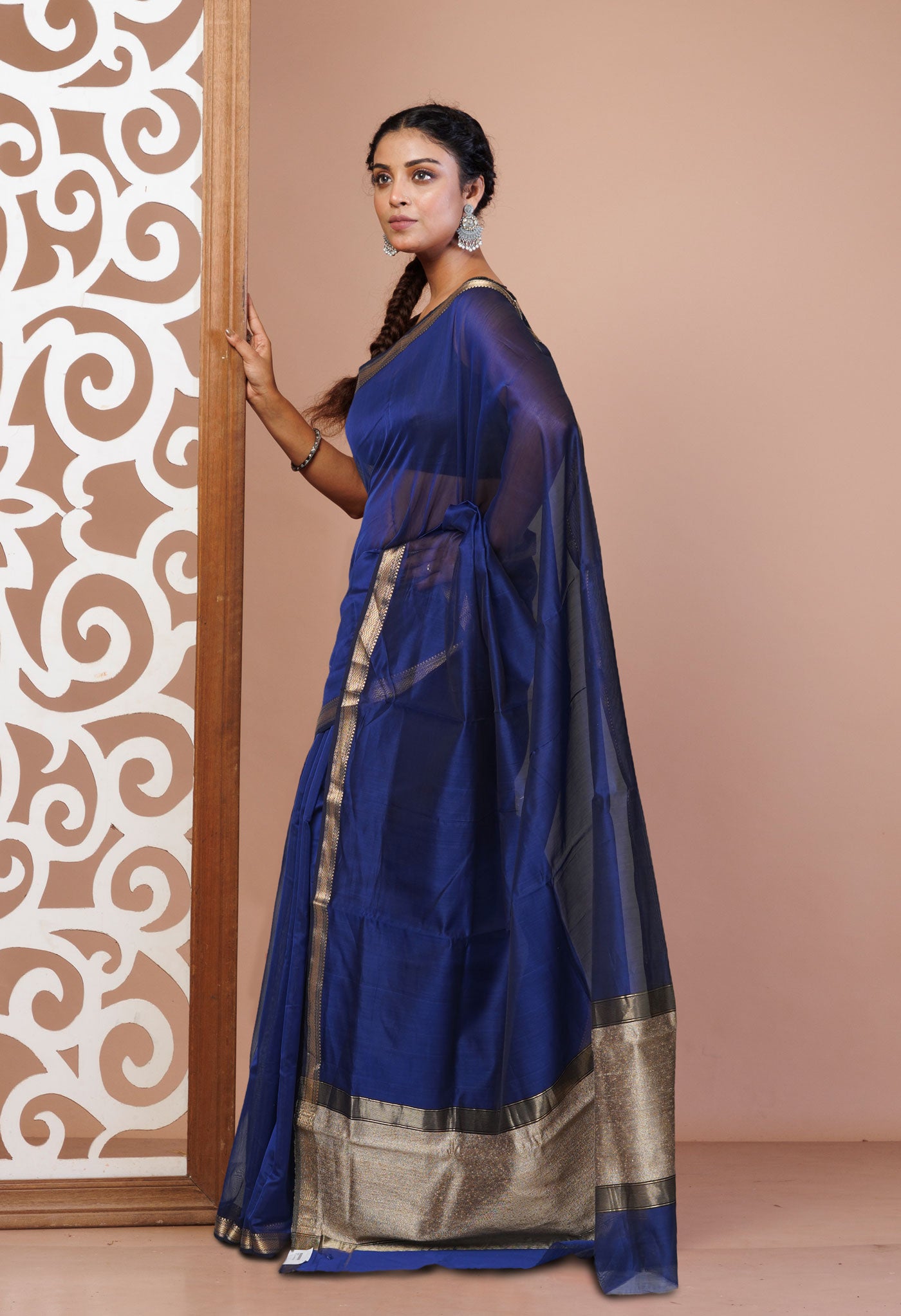 Navy Blue Pure Handloom Maheshwari Sico Saree-UNM81052