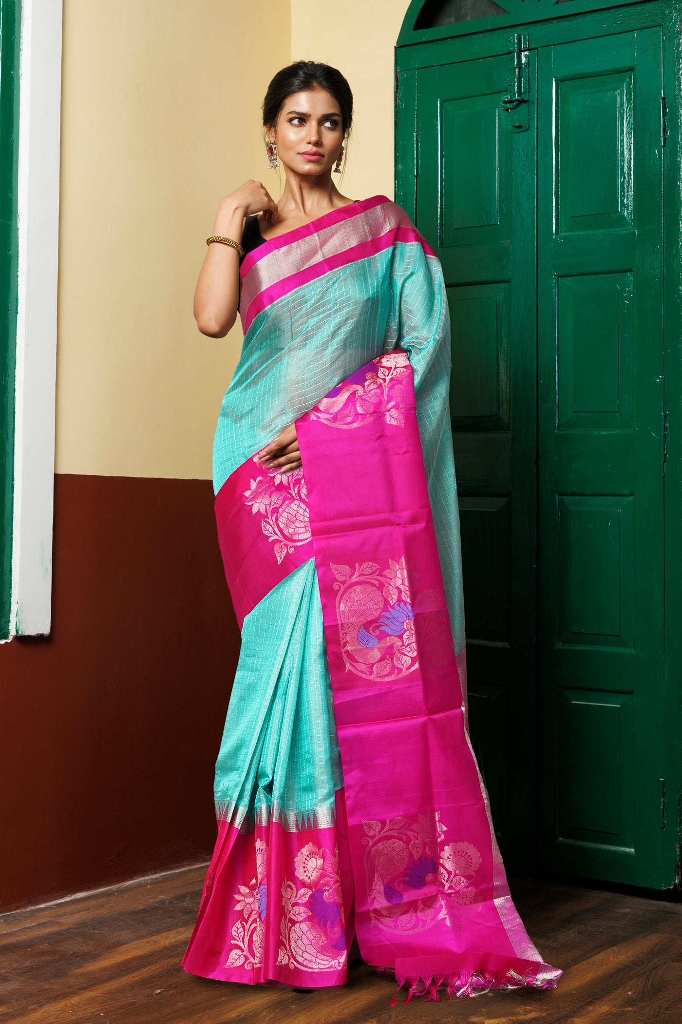 Pale Green-Pink Pure Handloom Assam Sico Saree-UNM81095