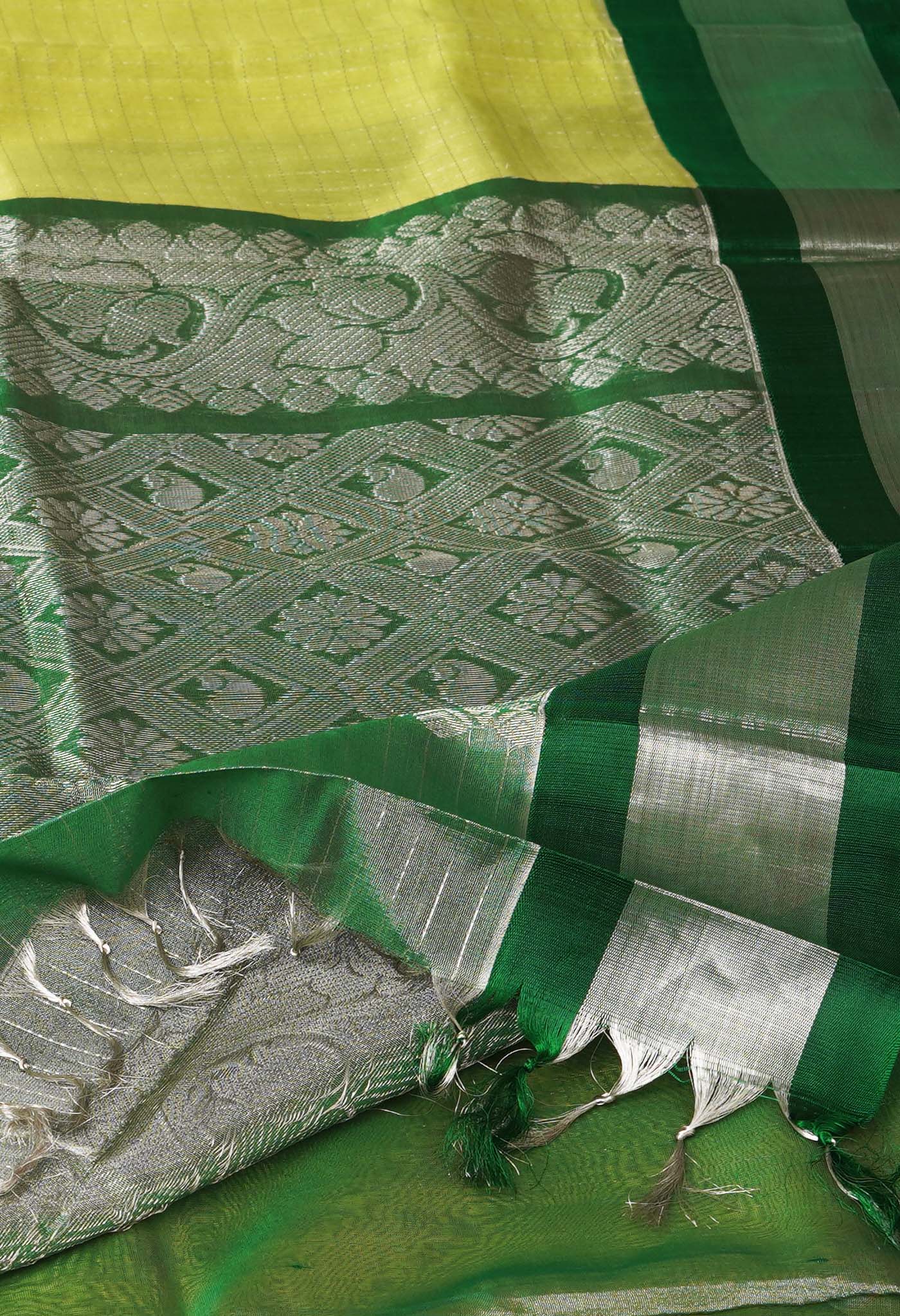 Green Pure Handloom Assam Sico Saree-UNM81097