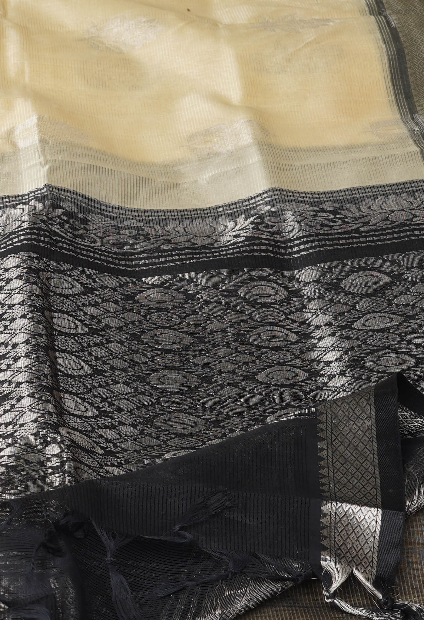 Ivory-Black Pure Handloom Assam Sico Saree-UNM81113