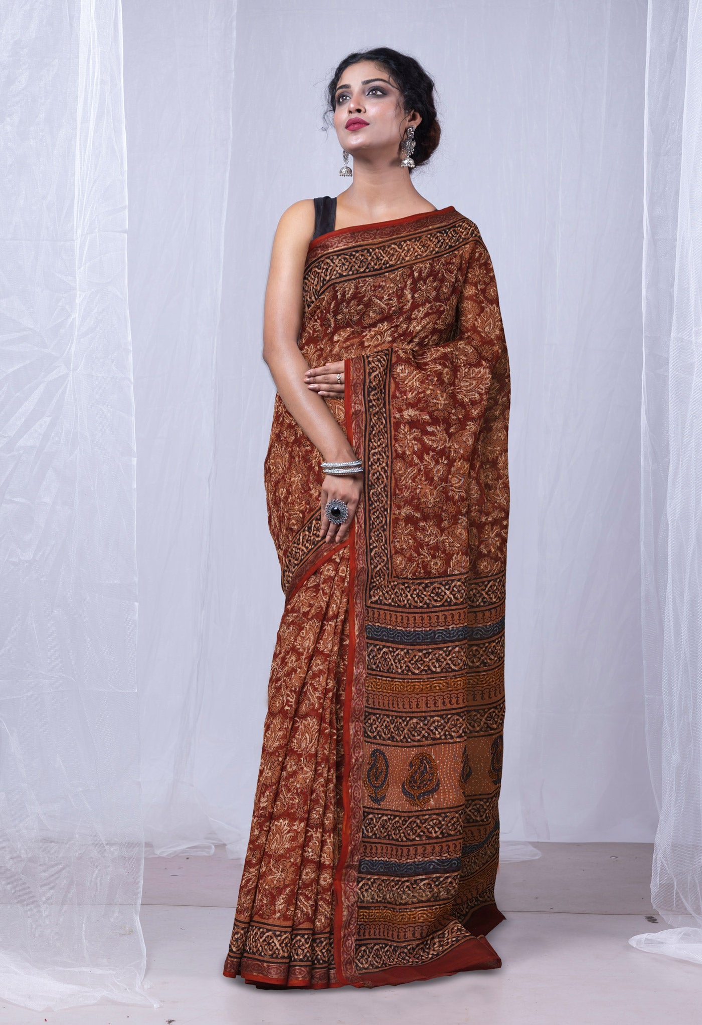 Red Pure Discharge Bagru Printed Kota Saree-UNM81185