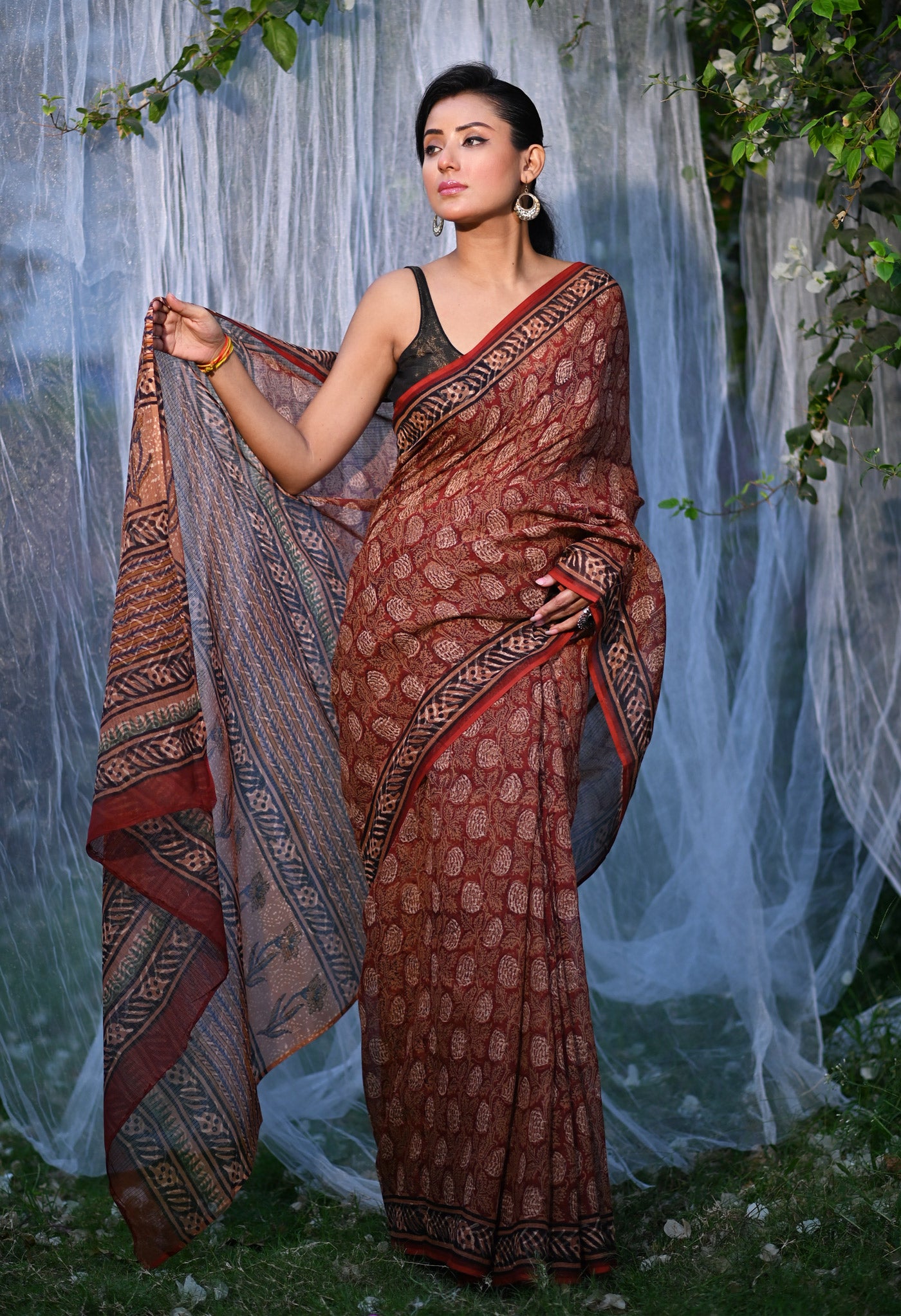 Red Pure Discharge Bagru Printed Kota Saree-UNM81208