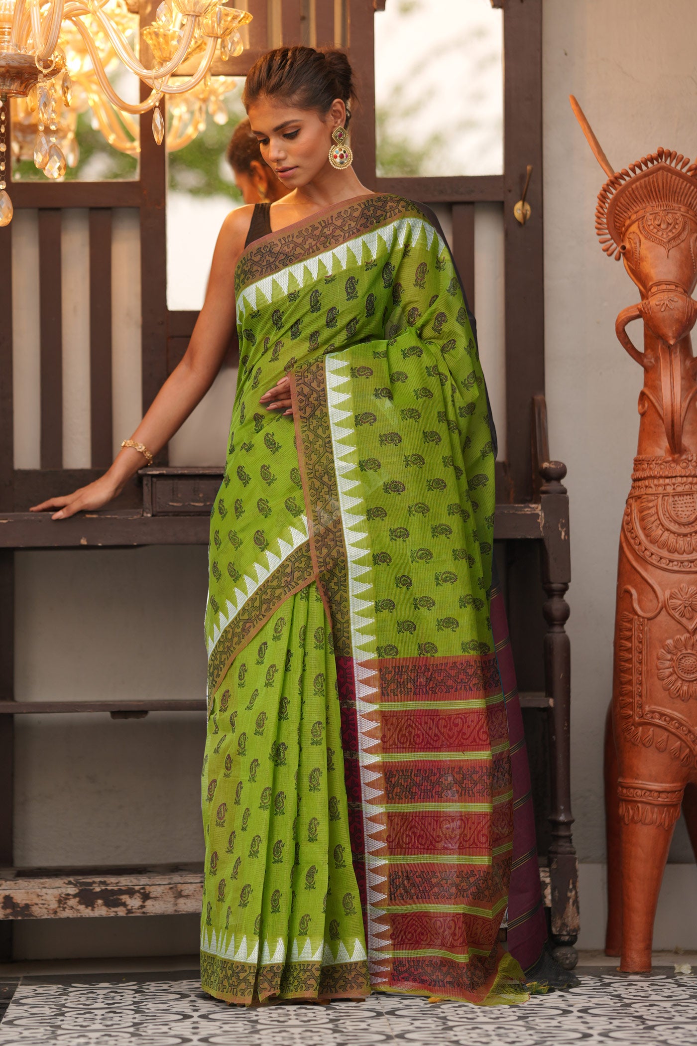 Green Pure Hand Block Printed Mangalgiri Cotton Saree-UNM81285