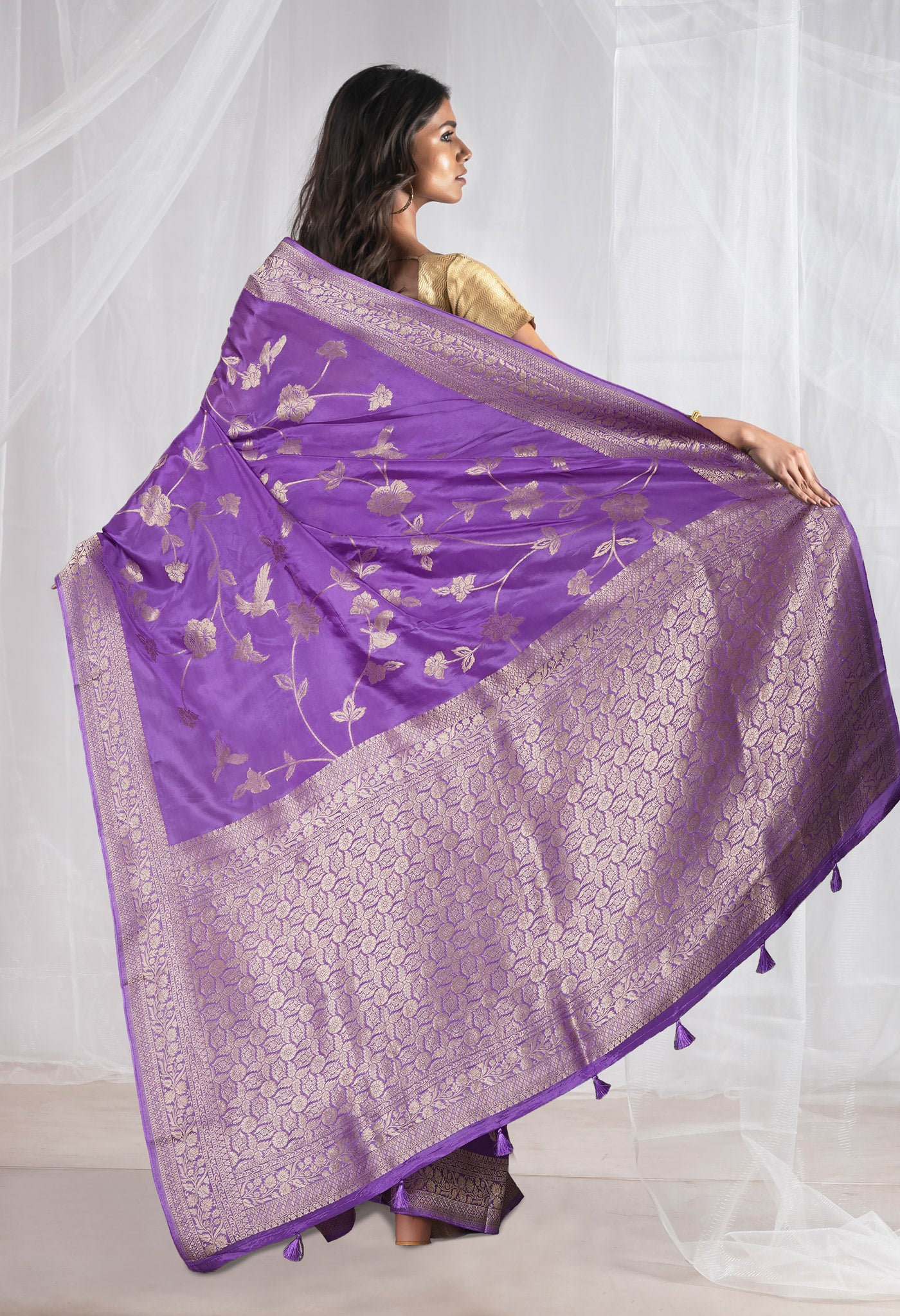 Lavander Pure  Banarasi Soft Silk Saree-UNM81321