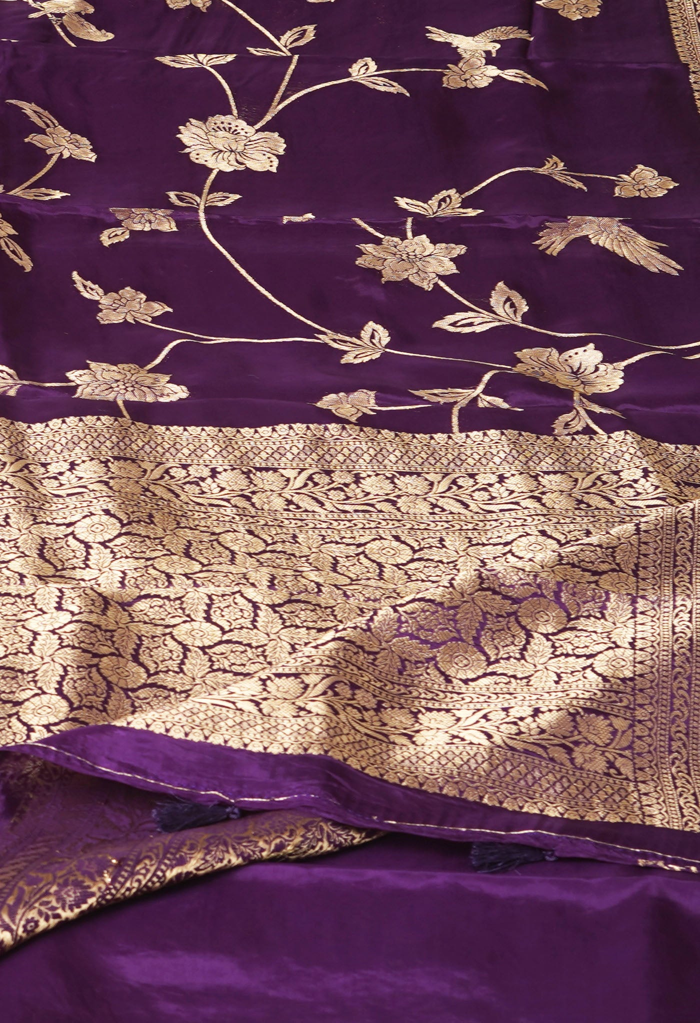 Violet Pure  Banarasi Soft Silk Saree-UNM81323