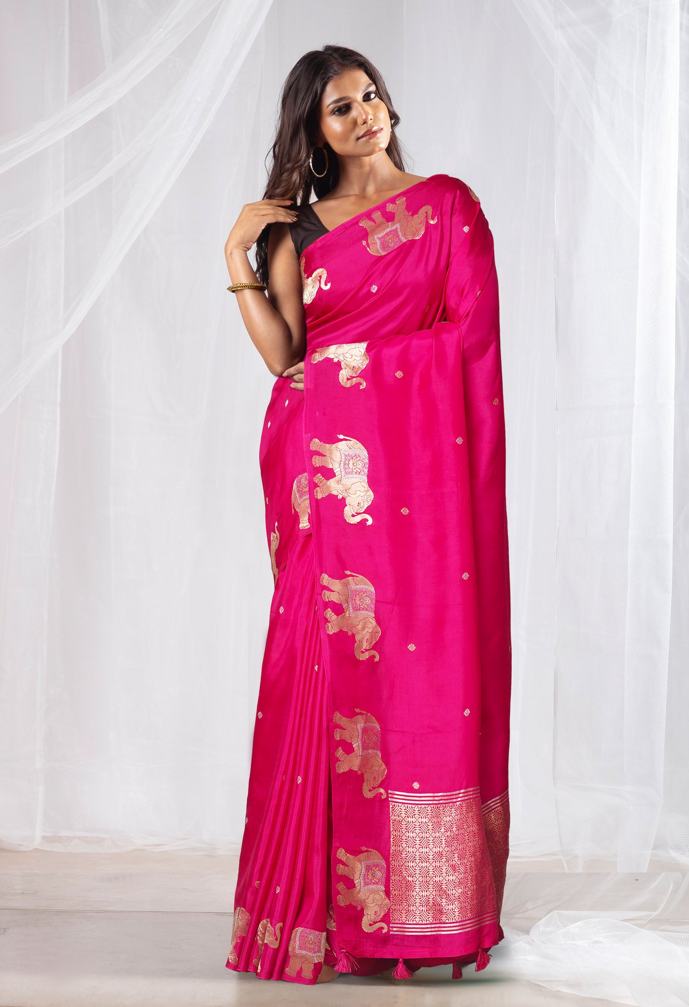 Pink Pure  Banarasi Soft Silk Saree-UNM81327