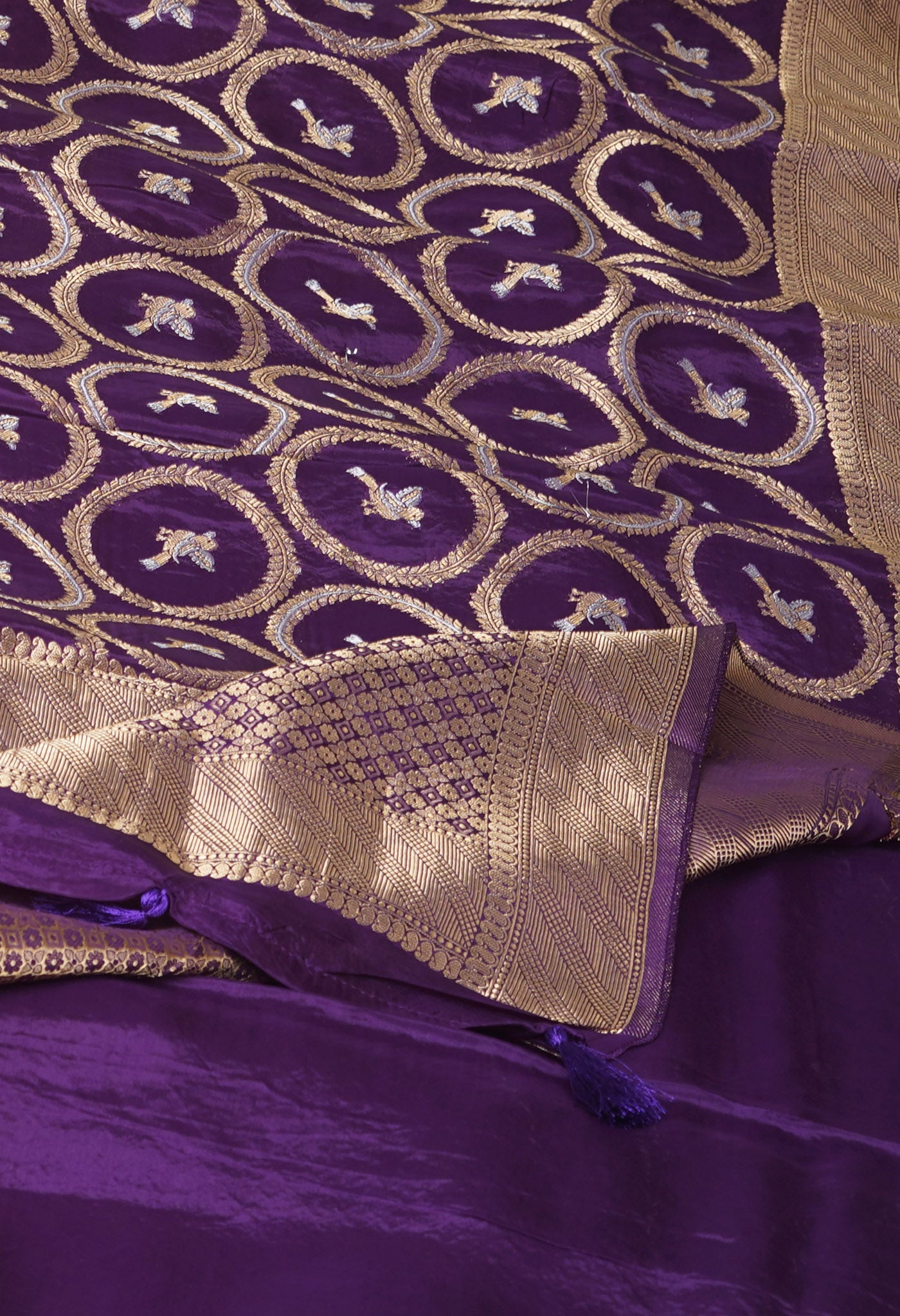 Purple Pure  Banarasi Soft Silk Saree-UNM81329