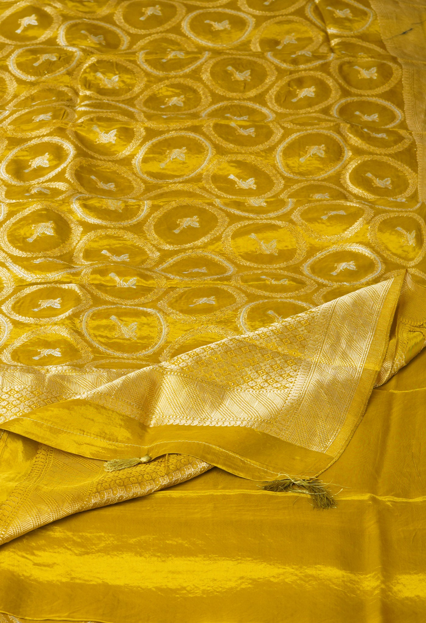 Yellow Pure  Banarasi Soft Silk Saree-UNM81332