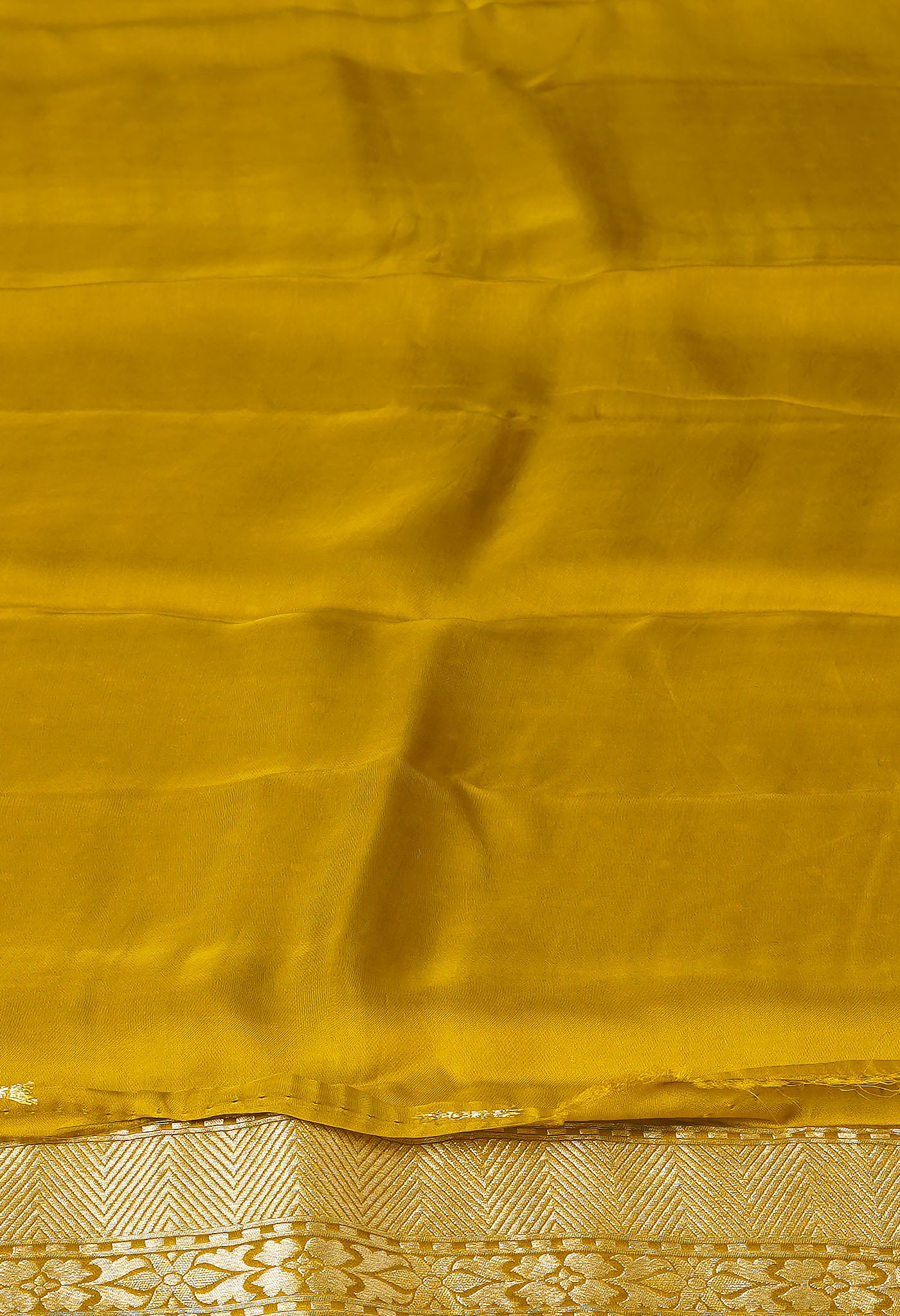 Yellow Pure  Banarasi Soft Silk Saree-UNM81345