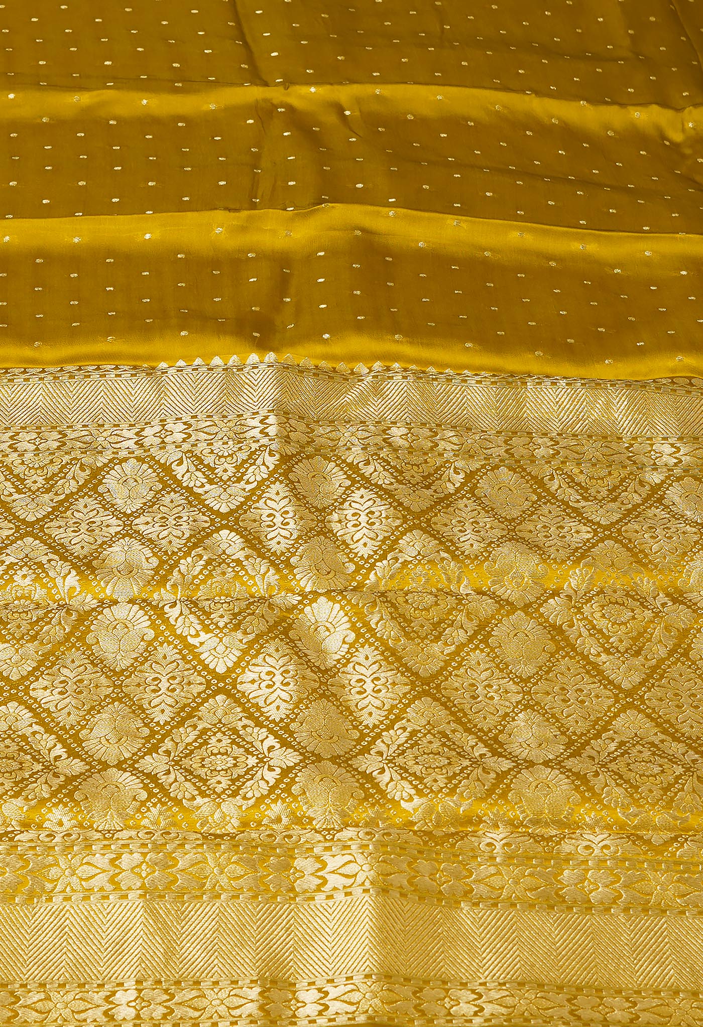 Yellow Pure  Banarasi Soft Silk Saree-UNM81345