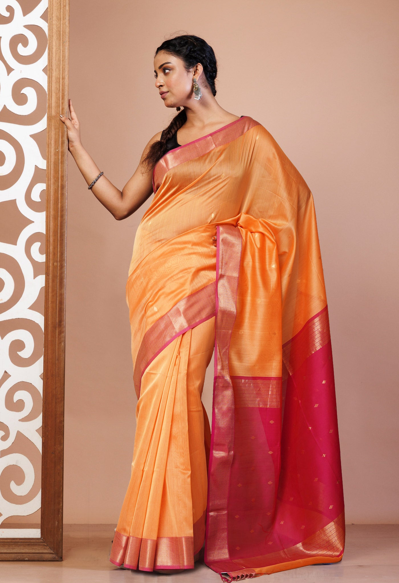 Orange-Pink Pure Handloom Maheshwari Sico Saree-UNM81355