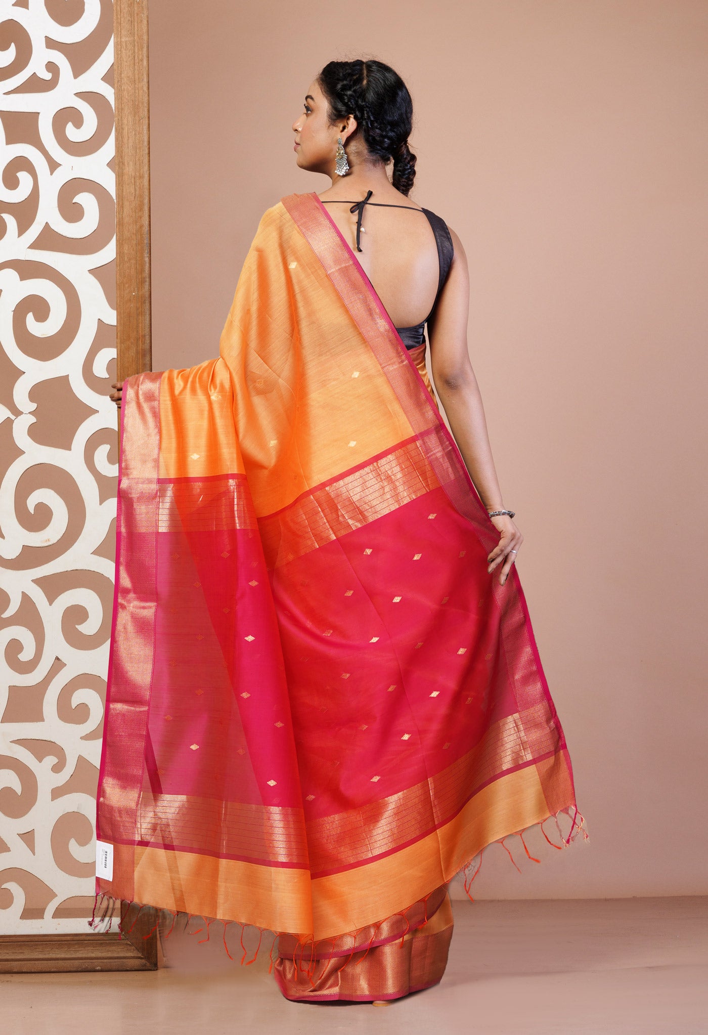 Orange-Pink Pure Handloom Maheshwari Sico Saree-UNM81355