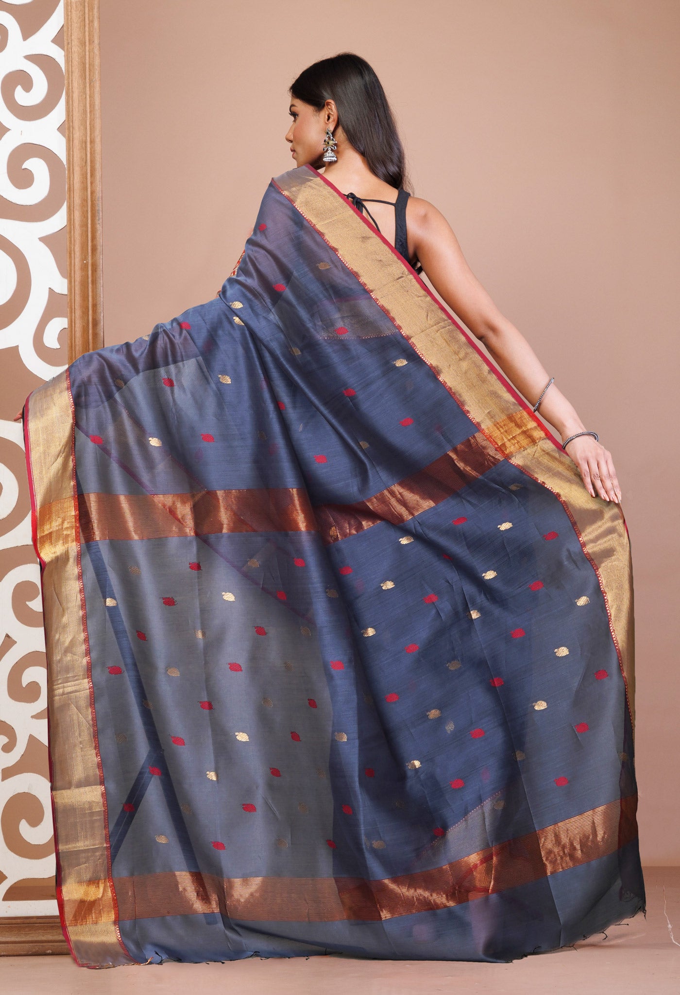 Grey Pure Handloom Maheshwari Sico Saree-UNM81363