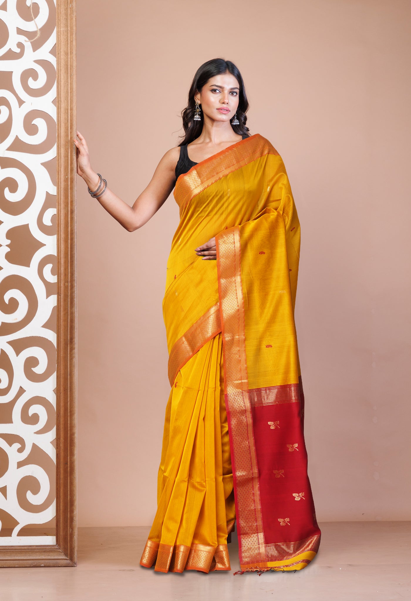 Red-Yellow Pure Handloom Maheshwari Sico Saree-UNM81370