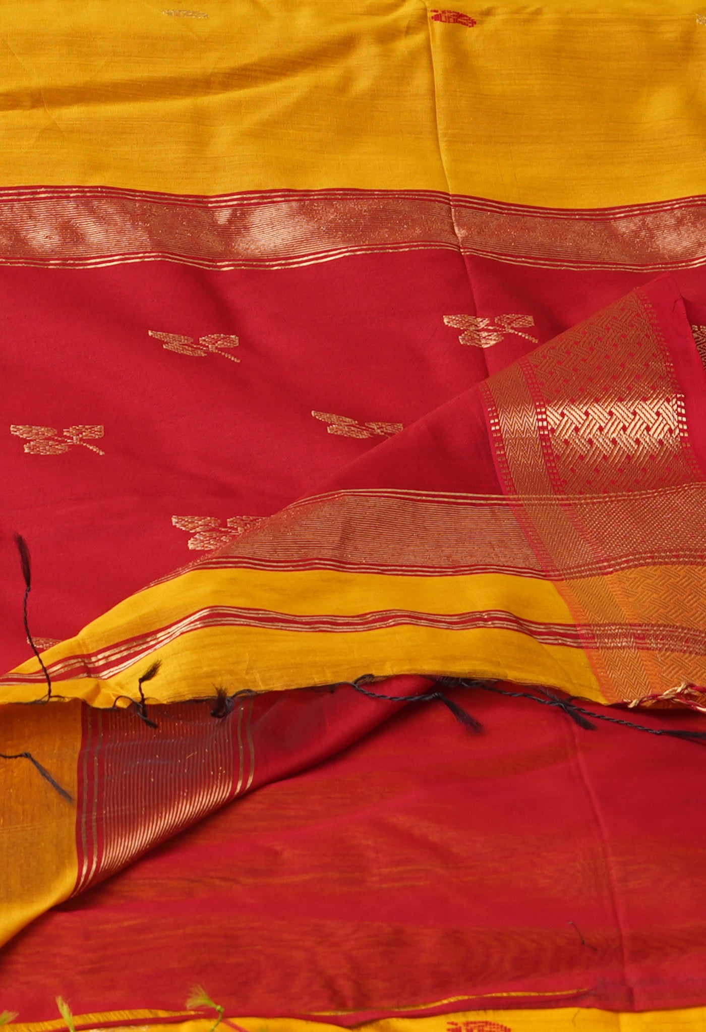 Red-Yellow Pure Handloom Maheshwari Sico Saree-UNM81370