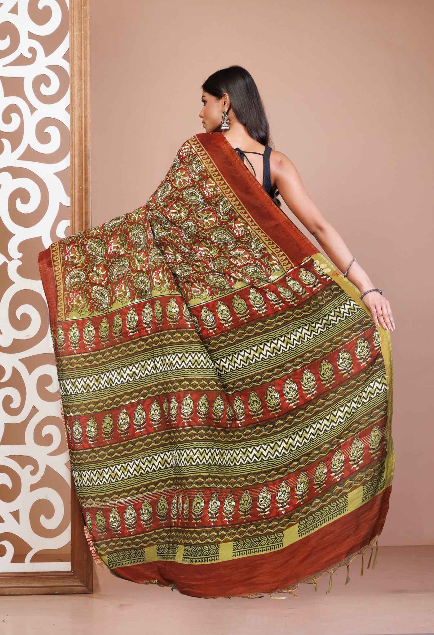 Red-Green Pure  Hand Block Printed Pashmina Sico Saree-UNM81615