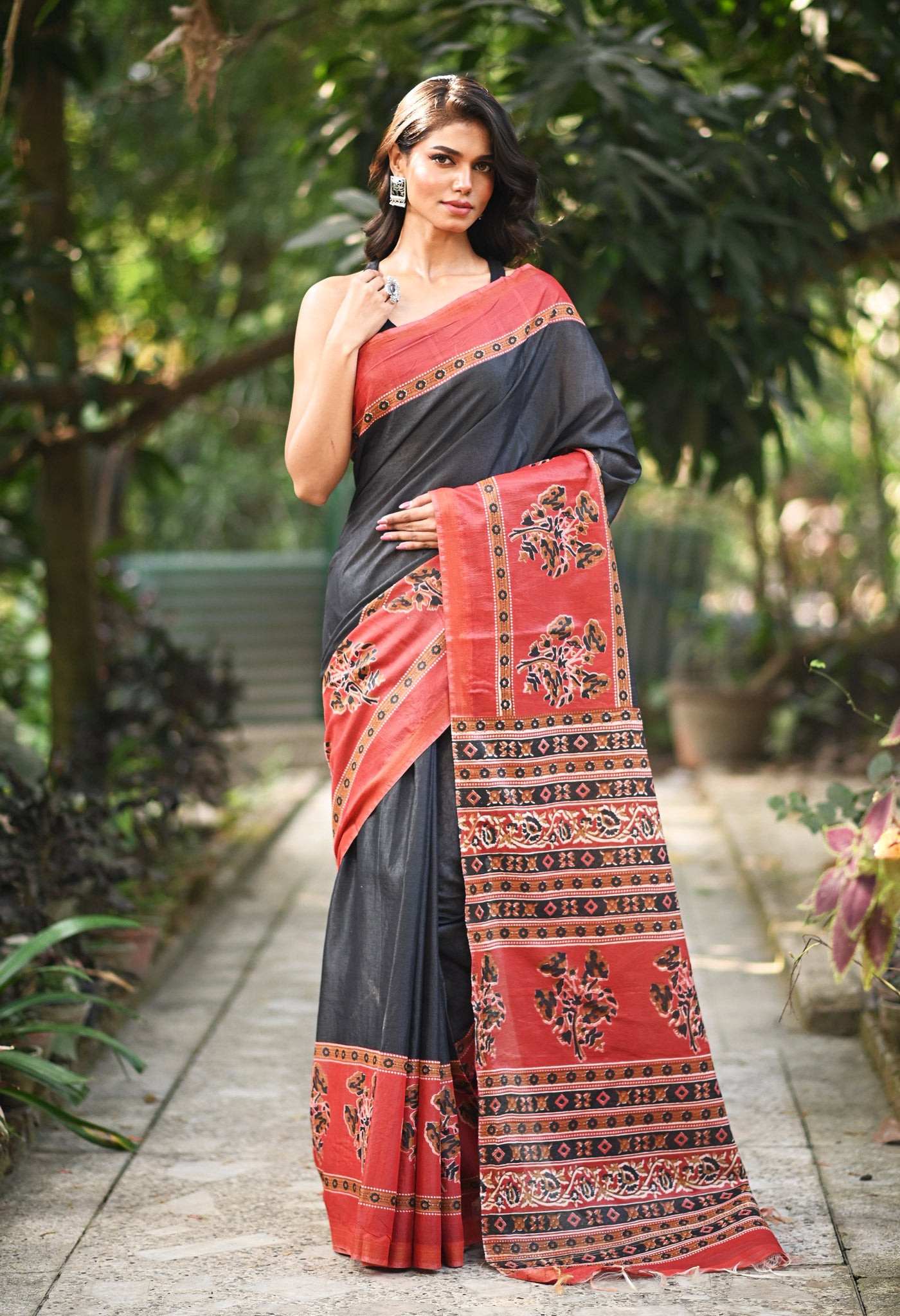 Black Pure  Hand Block Printed Pashmina Sico Saree-UNM81626