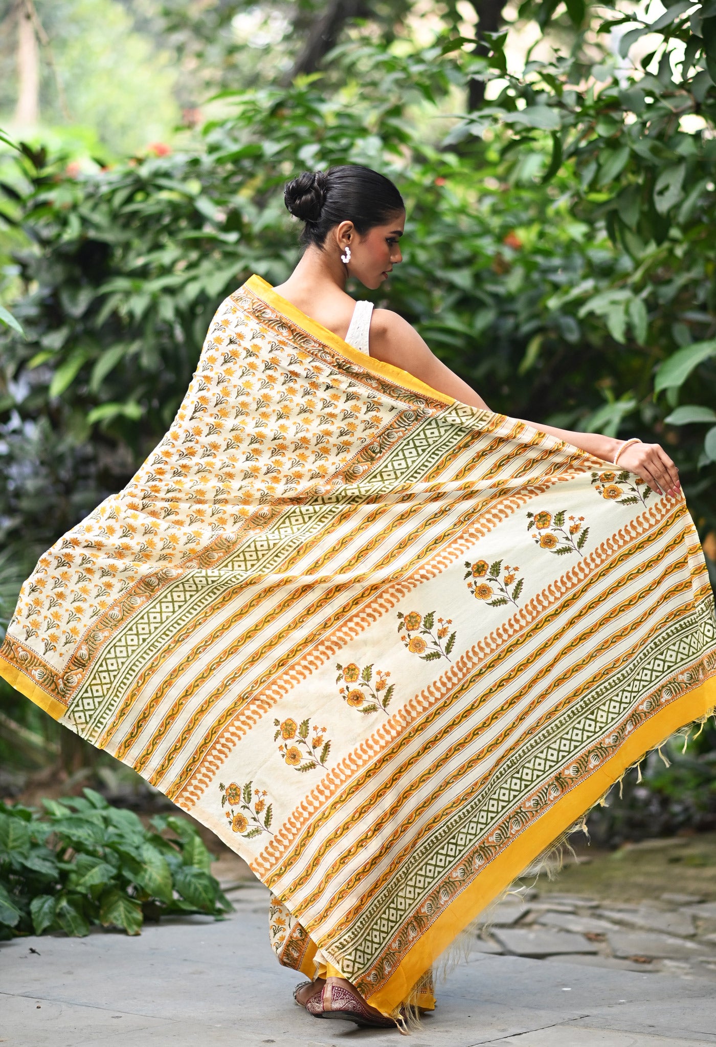 Ivory-Yellow Pure Hand Block Printed Pashmina Sico Saree-UNM81628