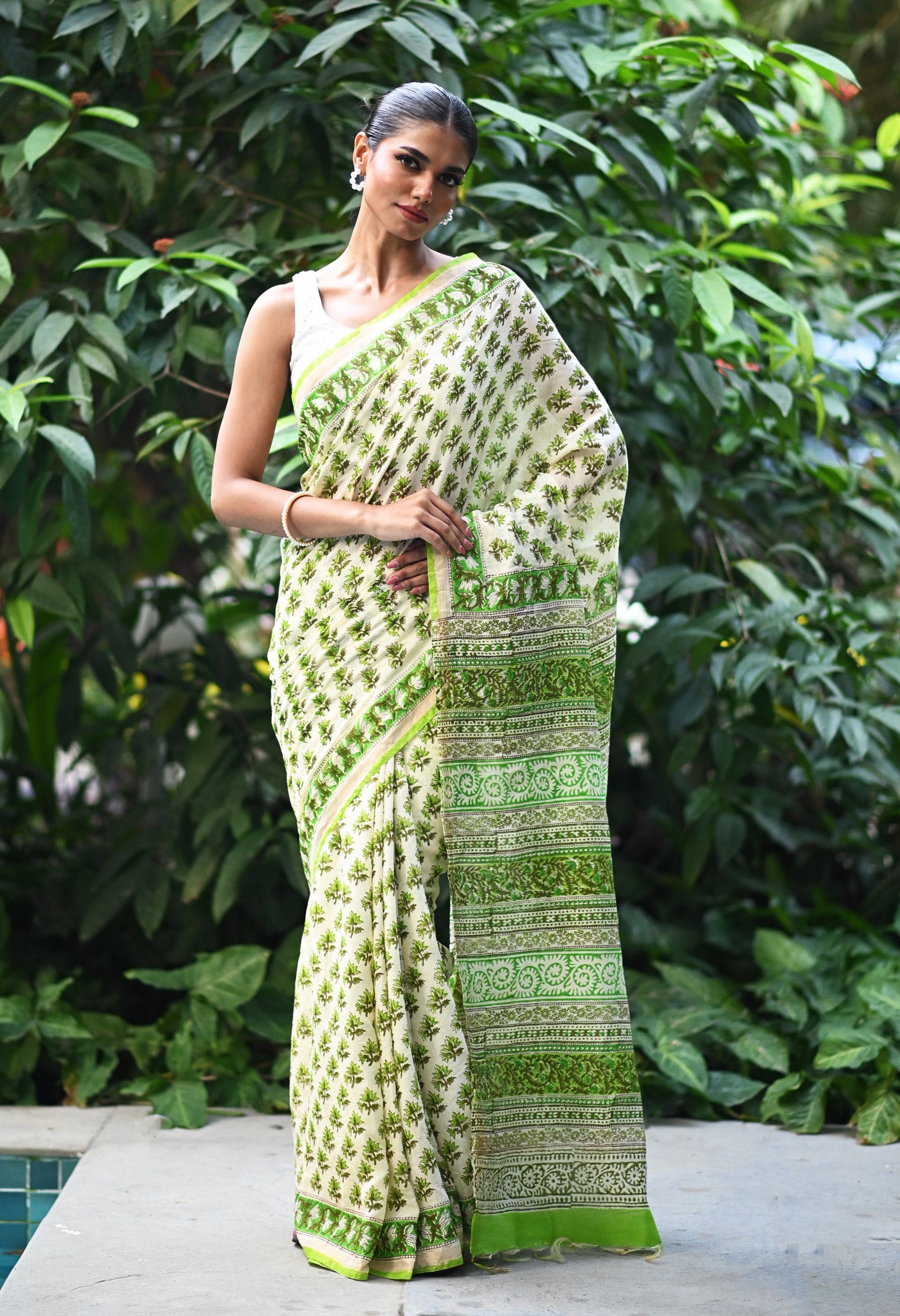 Ivory-Green Pure Hand Block Printed Pashmina Sico Saree-UNM81629