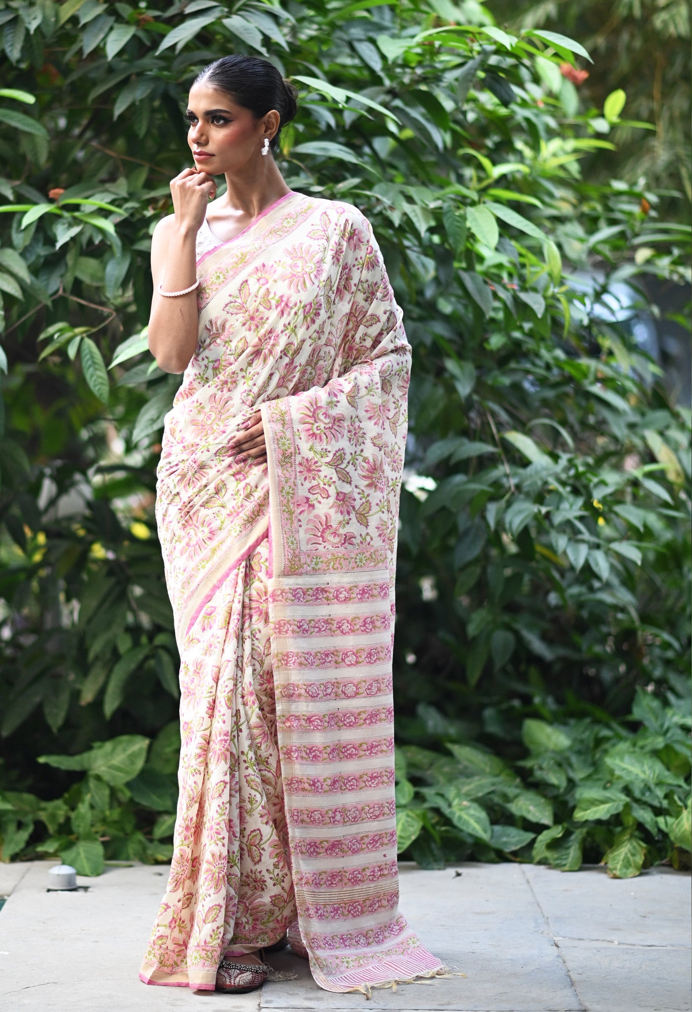 Ivory-Pink Pure Hand Block Printed Pashmina Sico Saree-UNM81632