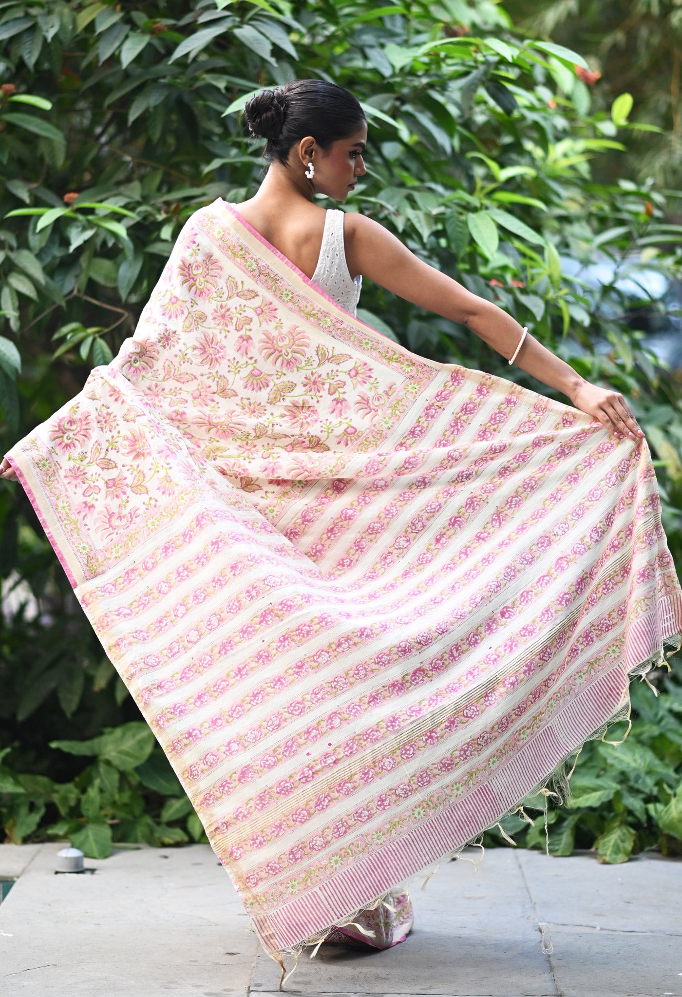 Ivory-Pink Pure Hand Block Printed Pashmina Sico Saree-UNM81632