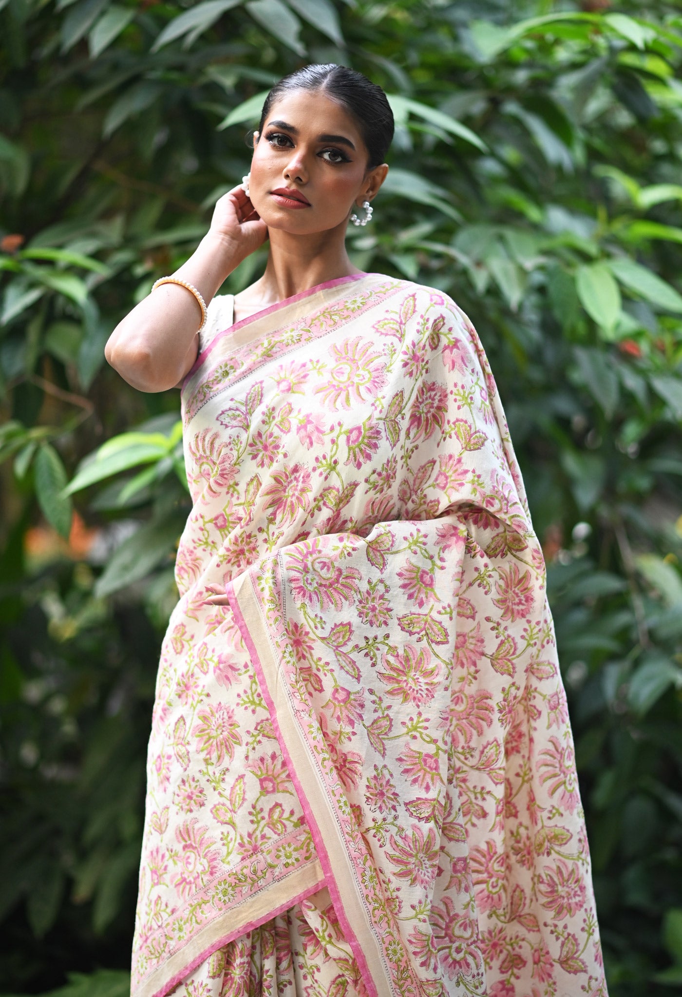 Ivory-Pink Pure Hand Block Printed Pashmina Sico Saree-UNM81632