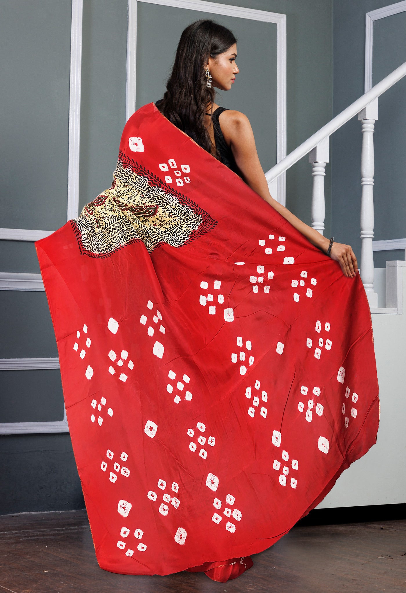 Ivory-Red Pure Dyed Block Printed Soft Silk Saree-UNM81699