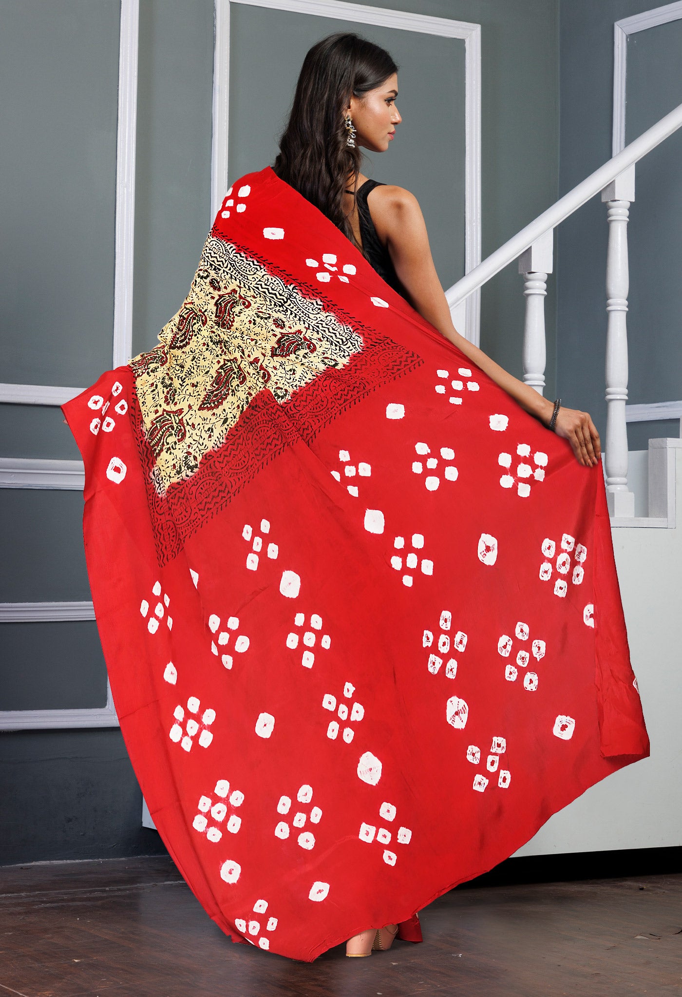 Ivory-Red Pure Dyed Block Printed Georgette Soft Silk Saree-UNM81700